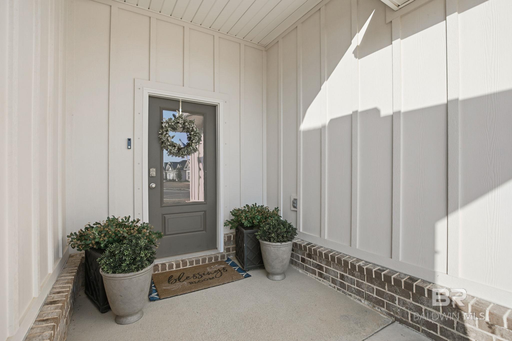 11123 Genuine Risk Circle