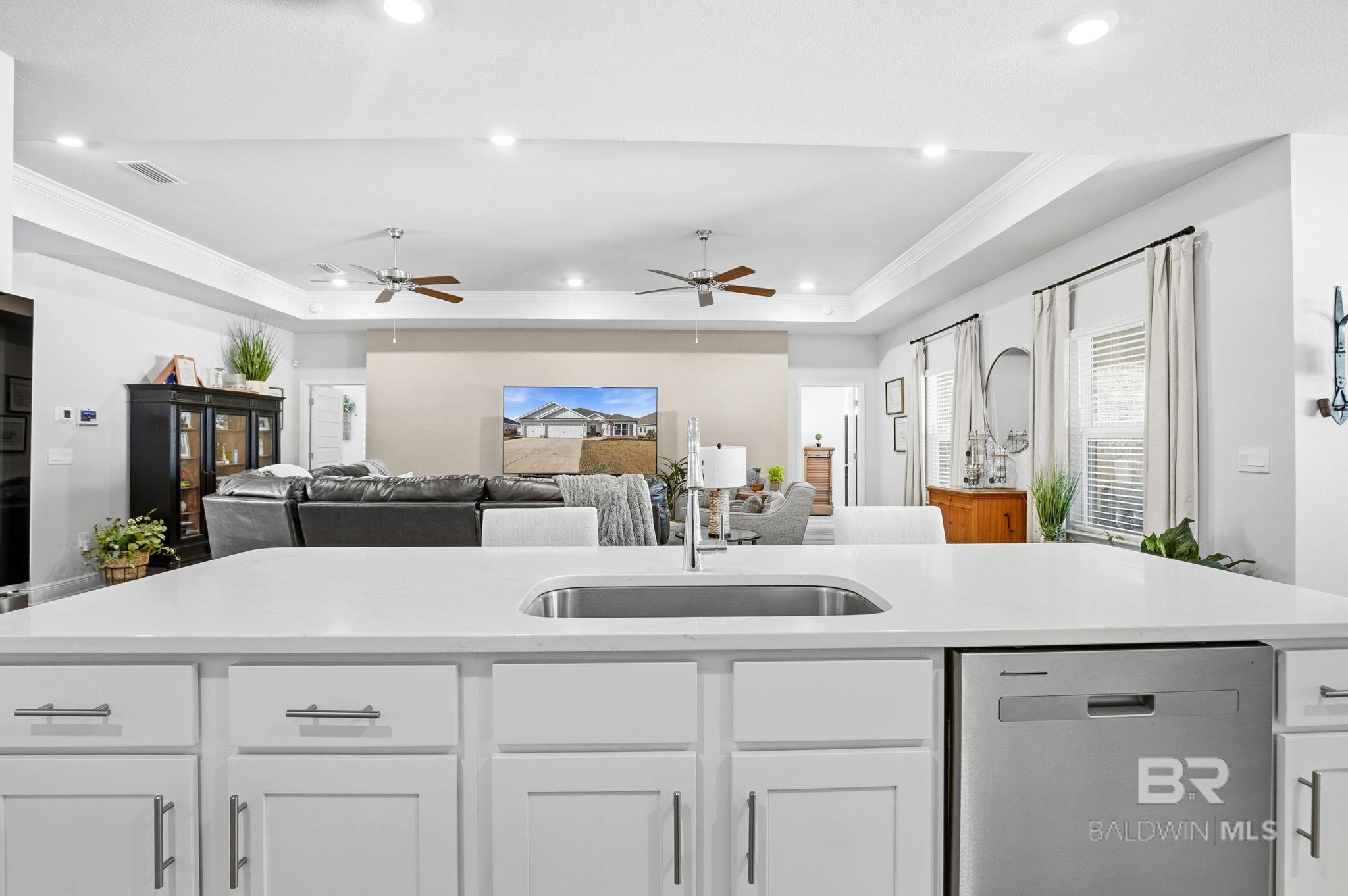 11123 Genuine Risk Circle