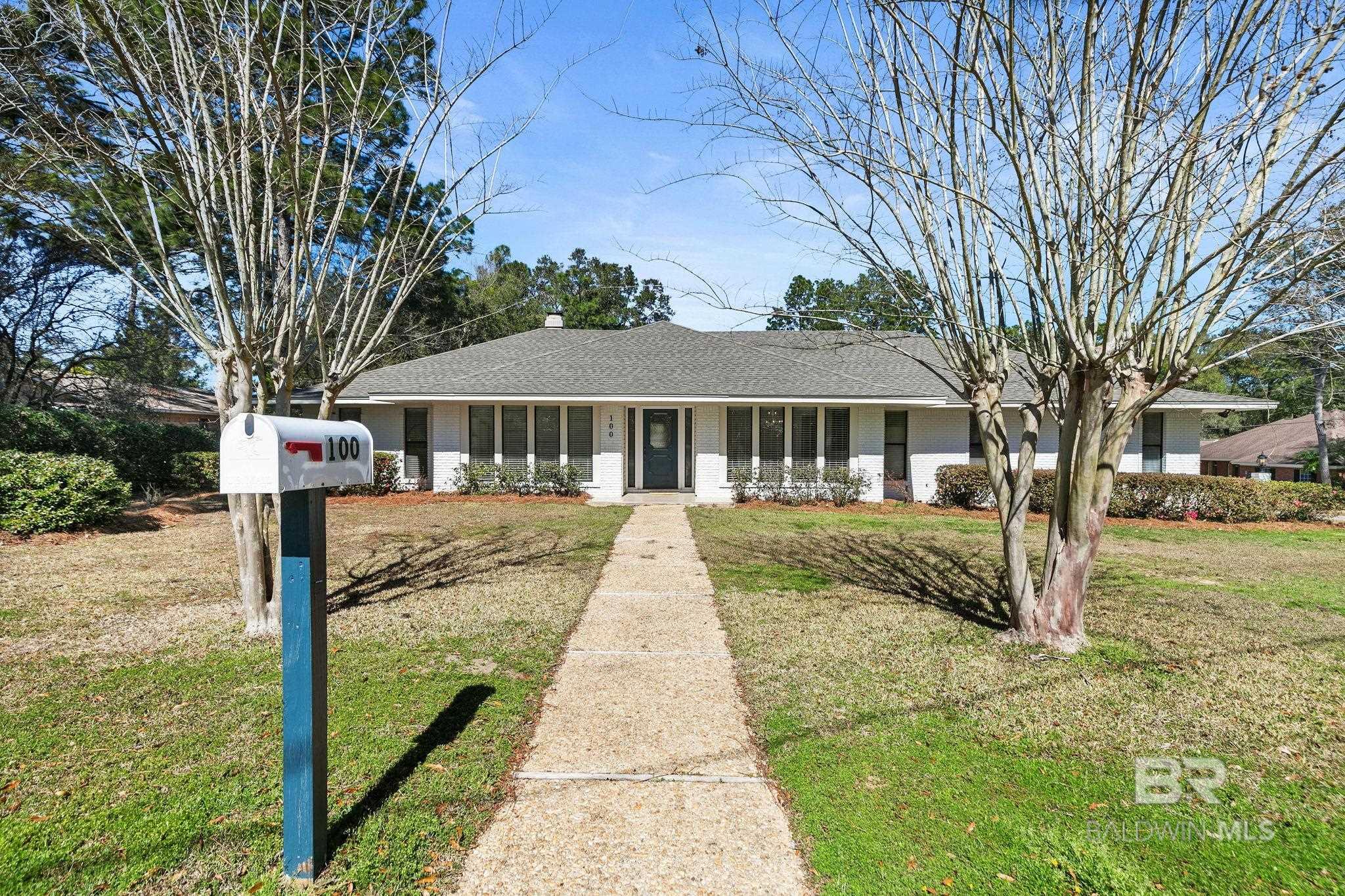 100 Dewitt Circle