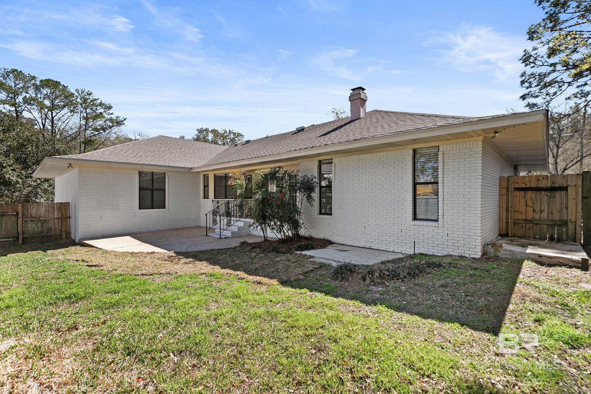 100 Dewitt Circle