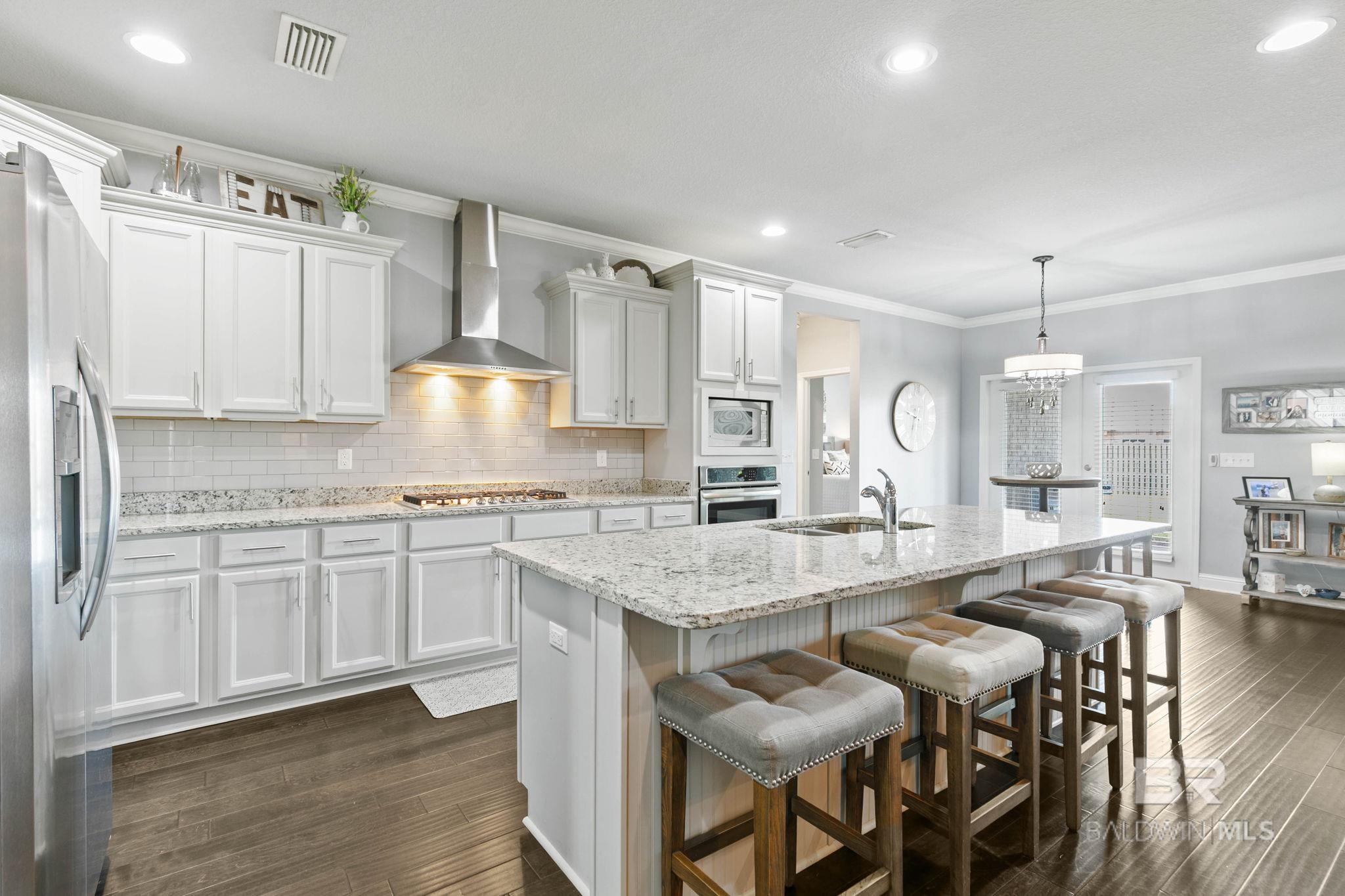 9817 Volterra Avenue