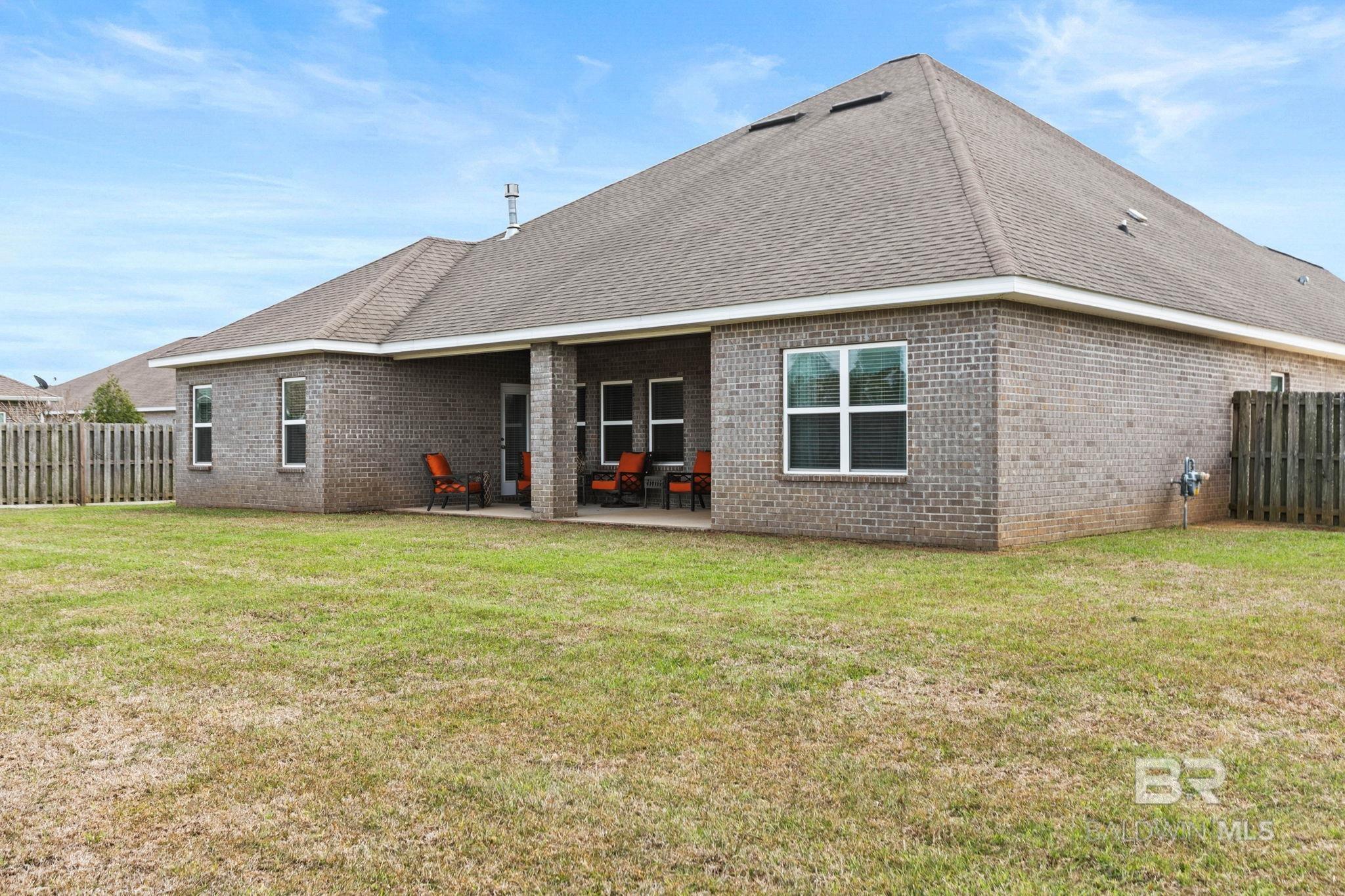 9817 Volterra Avenue