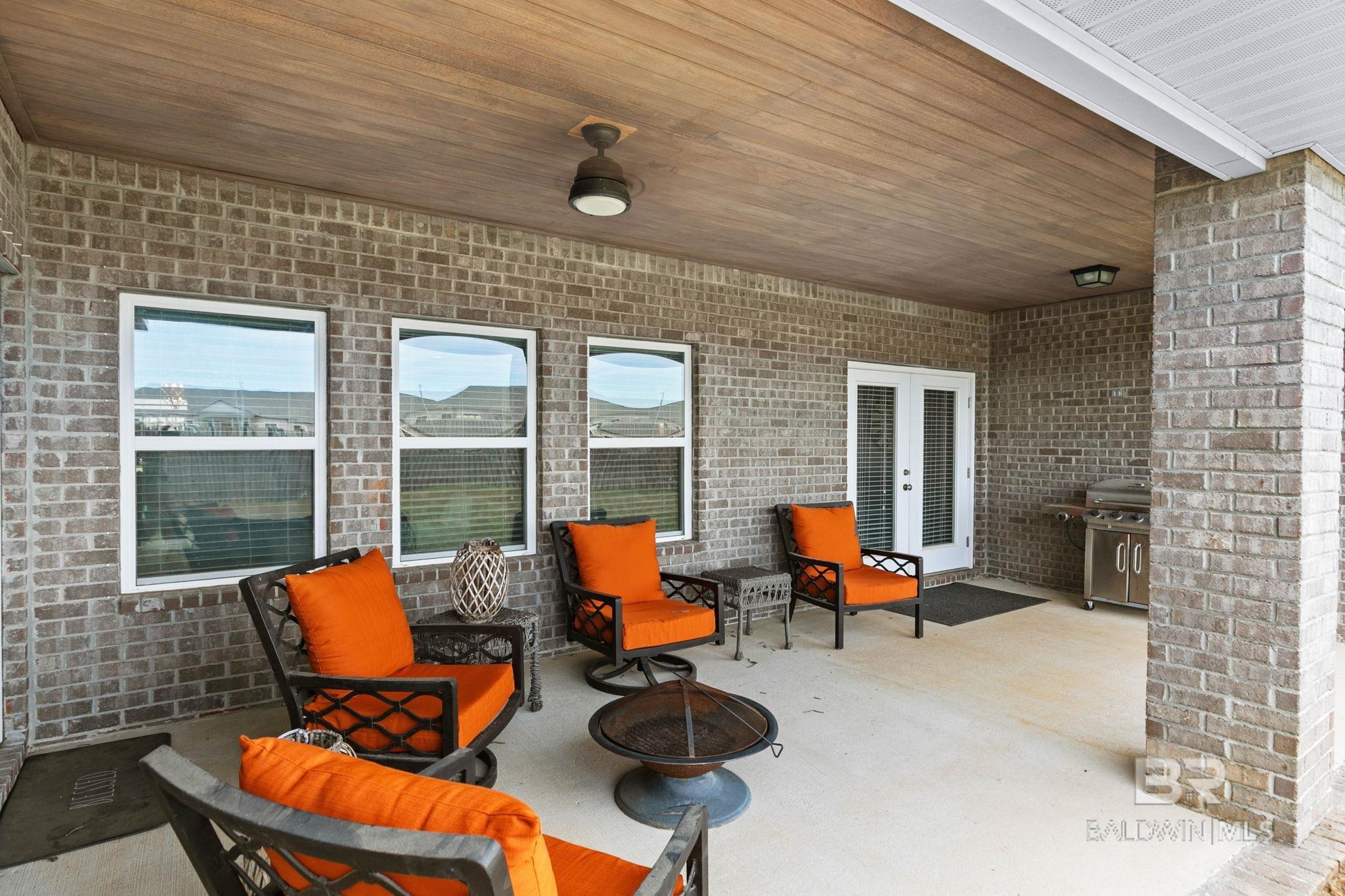 9817 Volterra Avenue