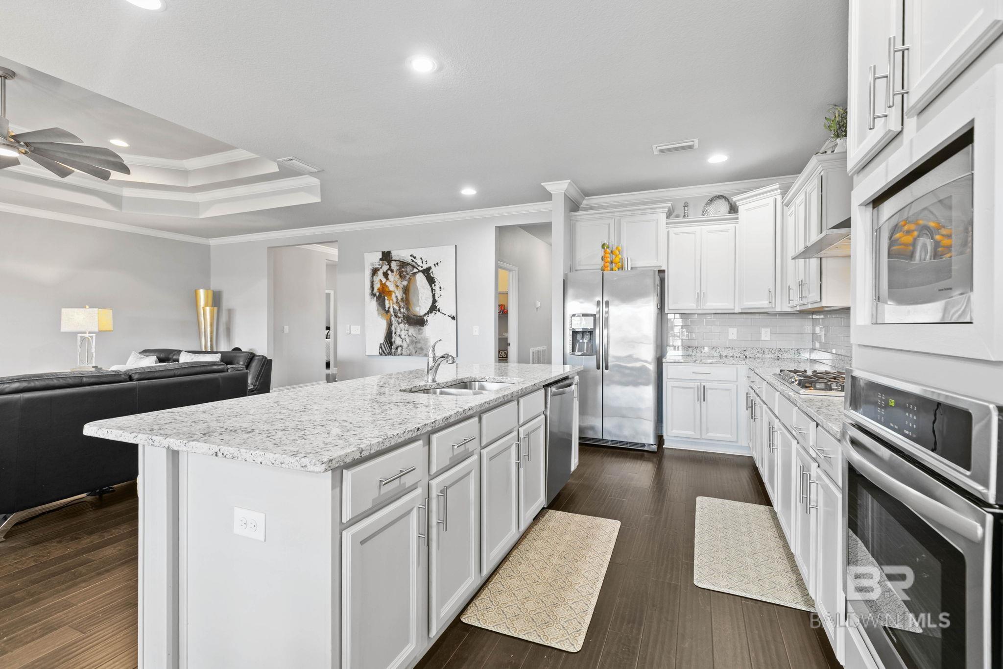 9817 Volterra Avenue