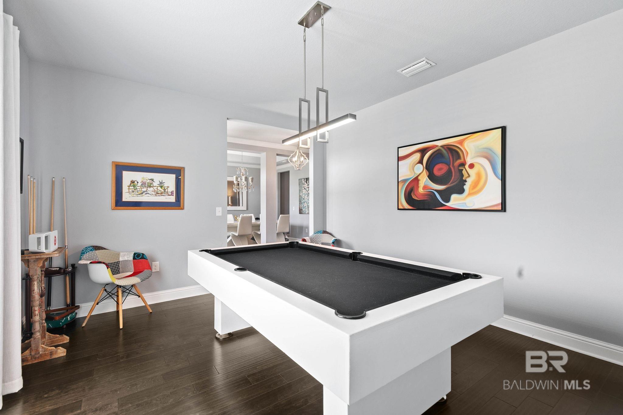 9817 Volterra Avenue