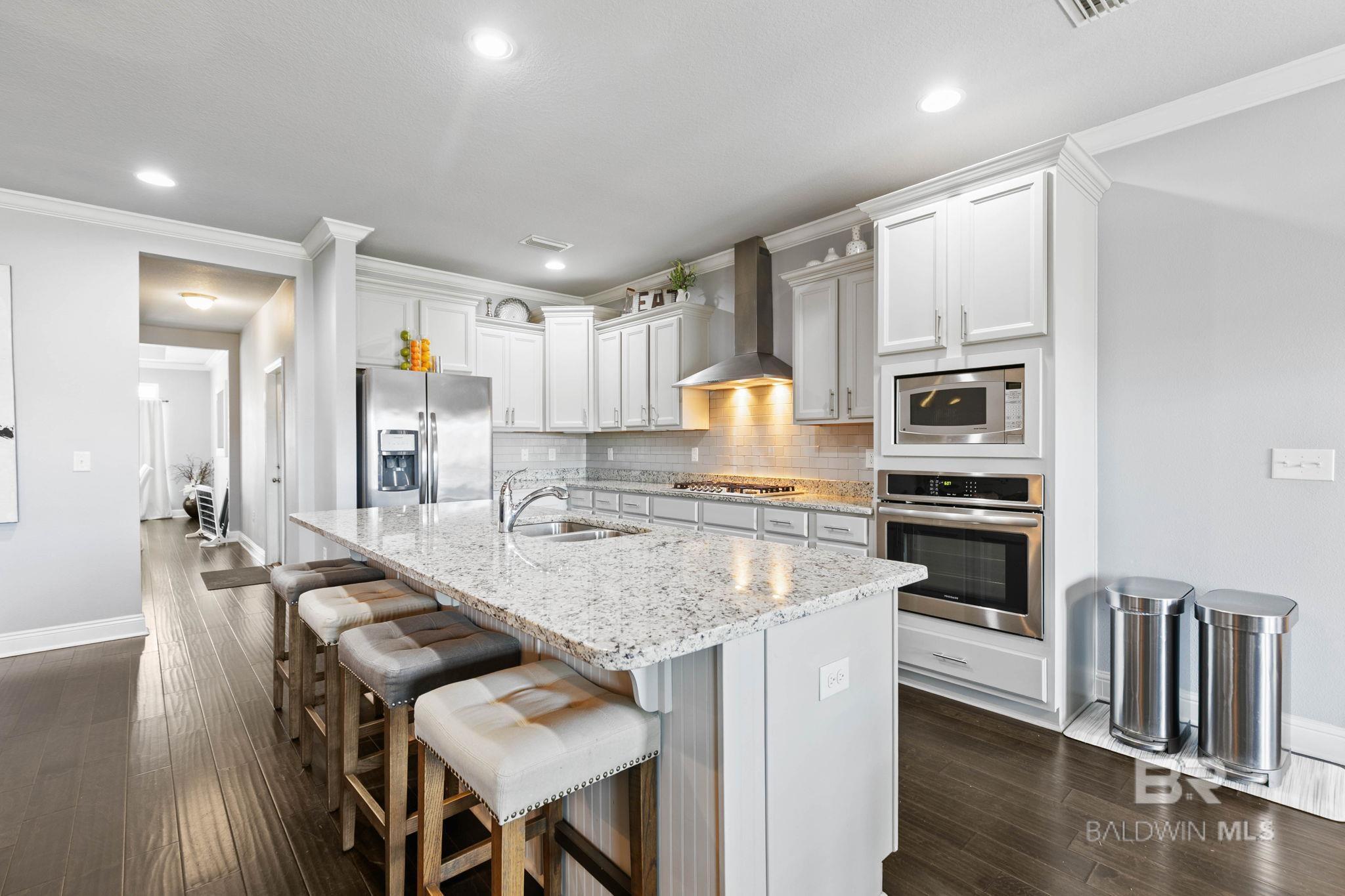 9817 Volterra Avenue