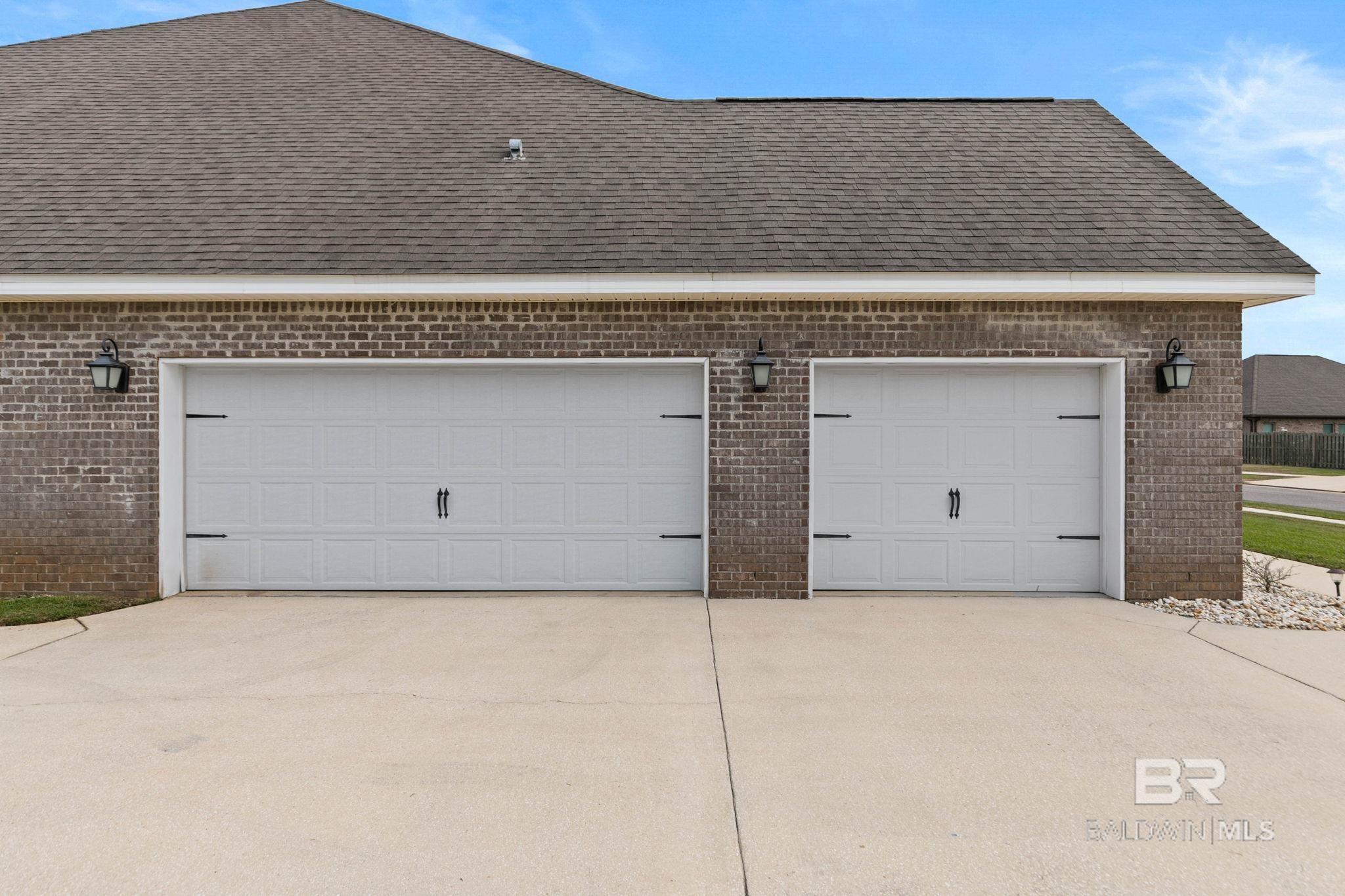 9817 Volterra Avenue