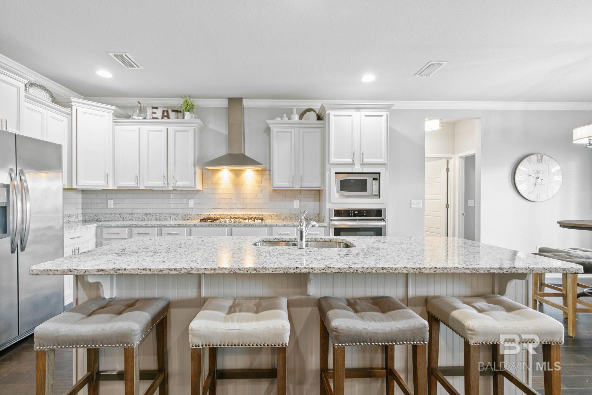 9817 Volterra Avenue