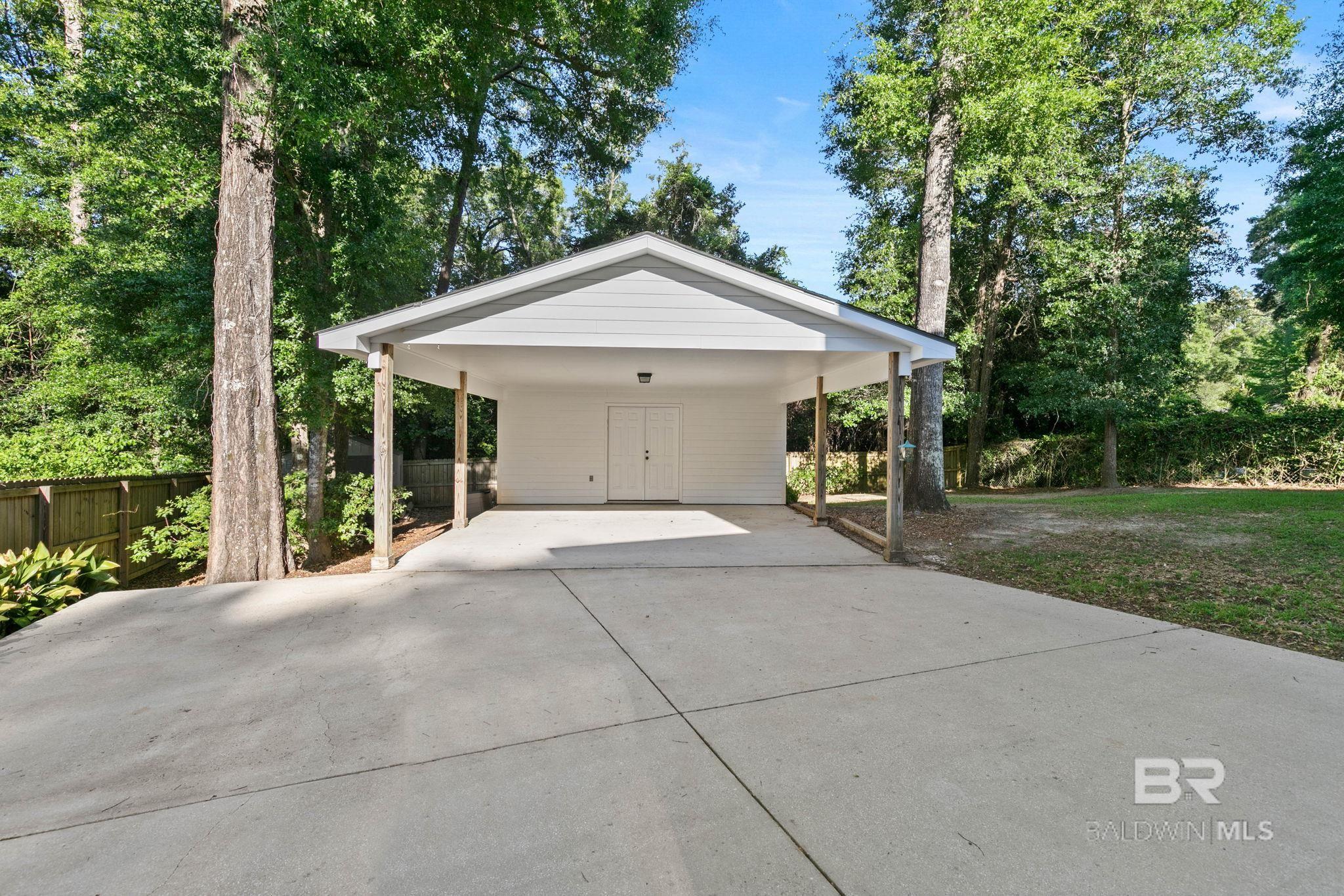 104 Echo Lane
