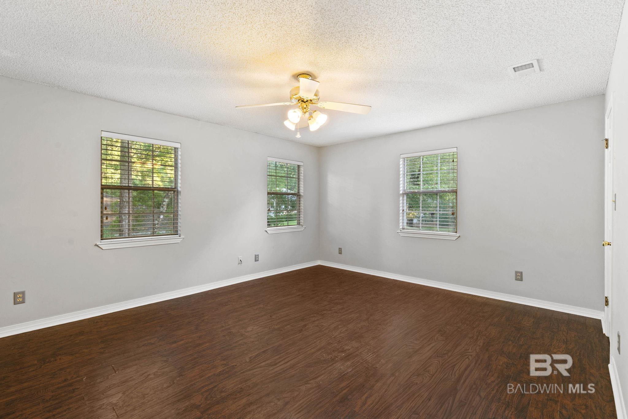 104 Echo Lane