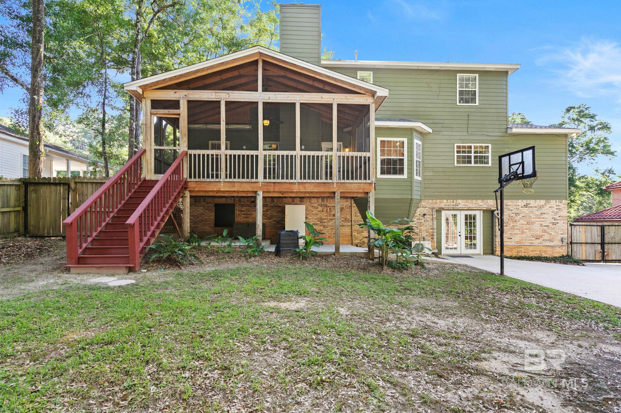 104 Echo Lane