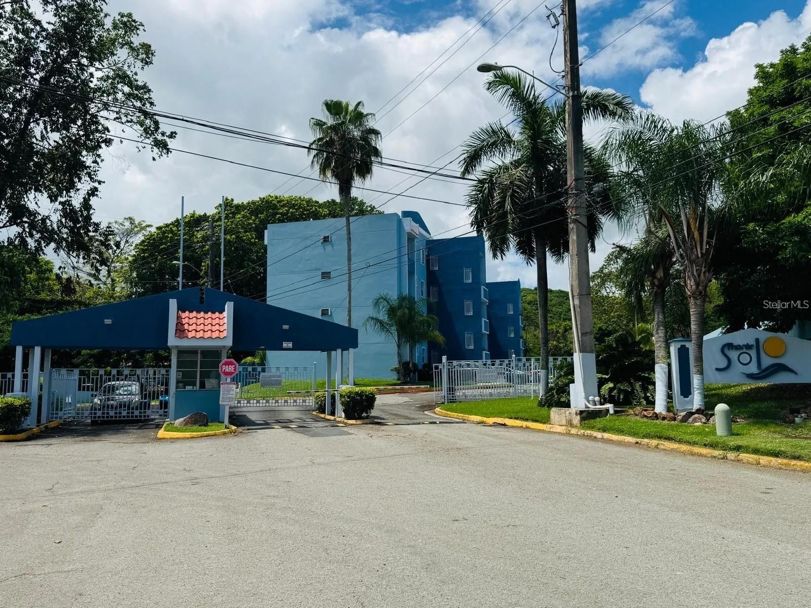 400 Ave MONTESOL AVE #B1-8