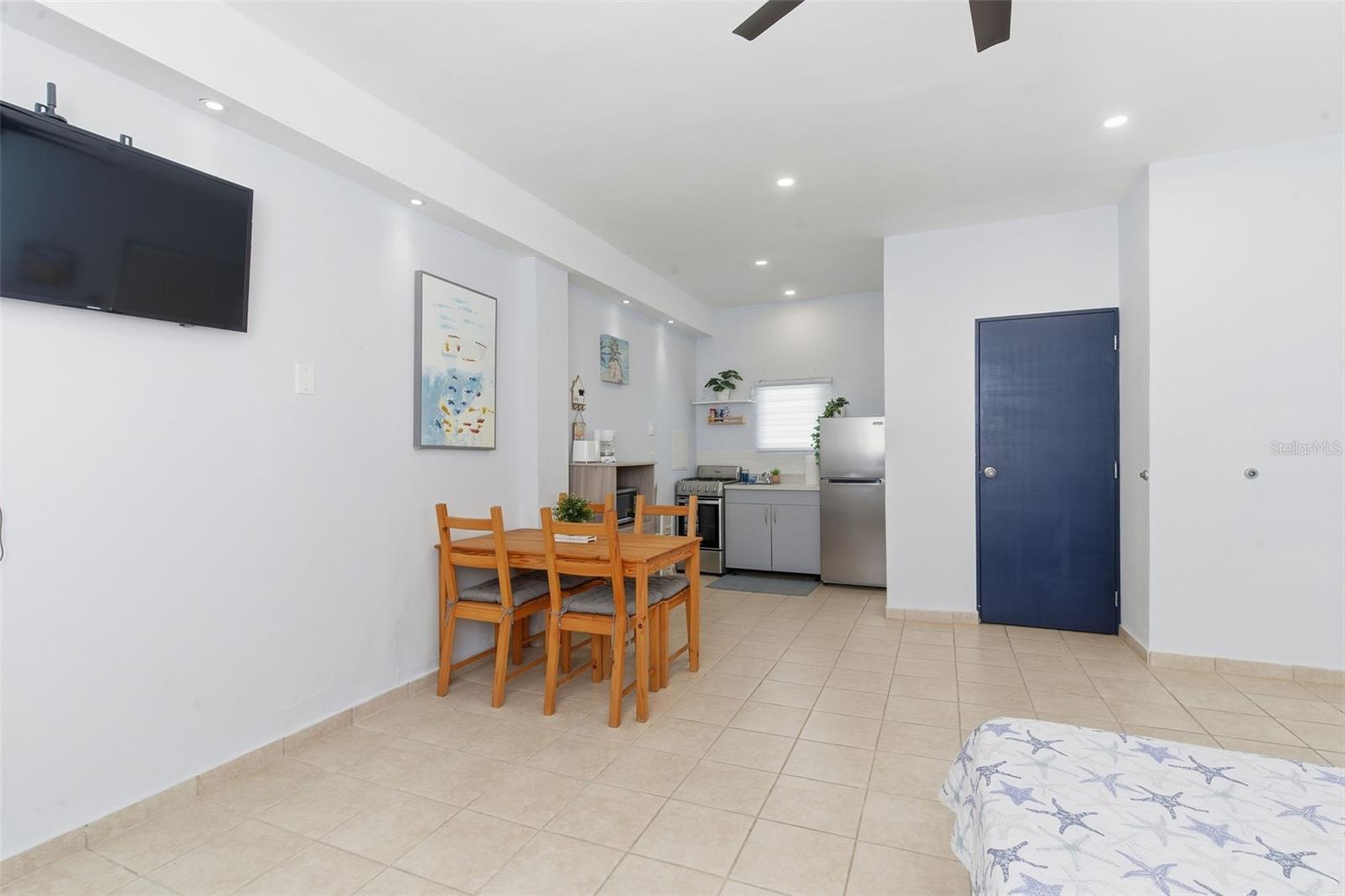 AA #35 SECTOR VILLA VERDE BO. PLAYA DE SALINAS