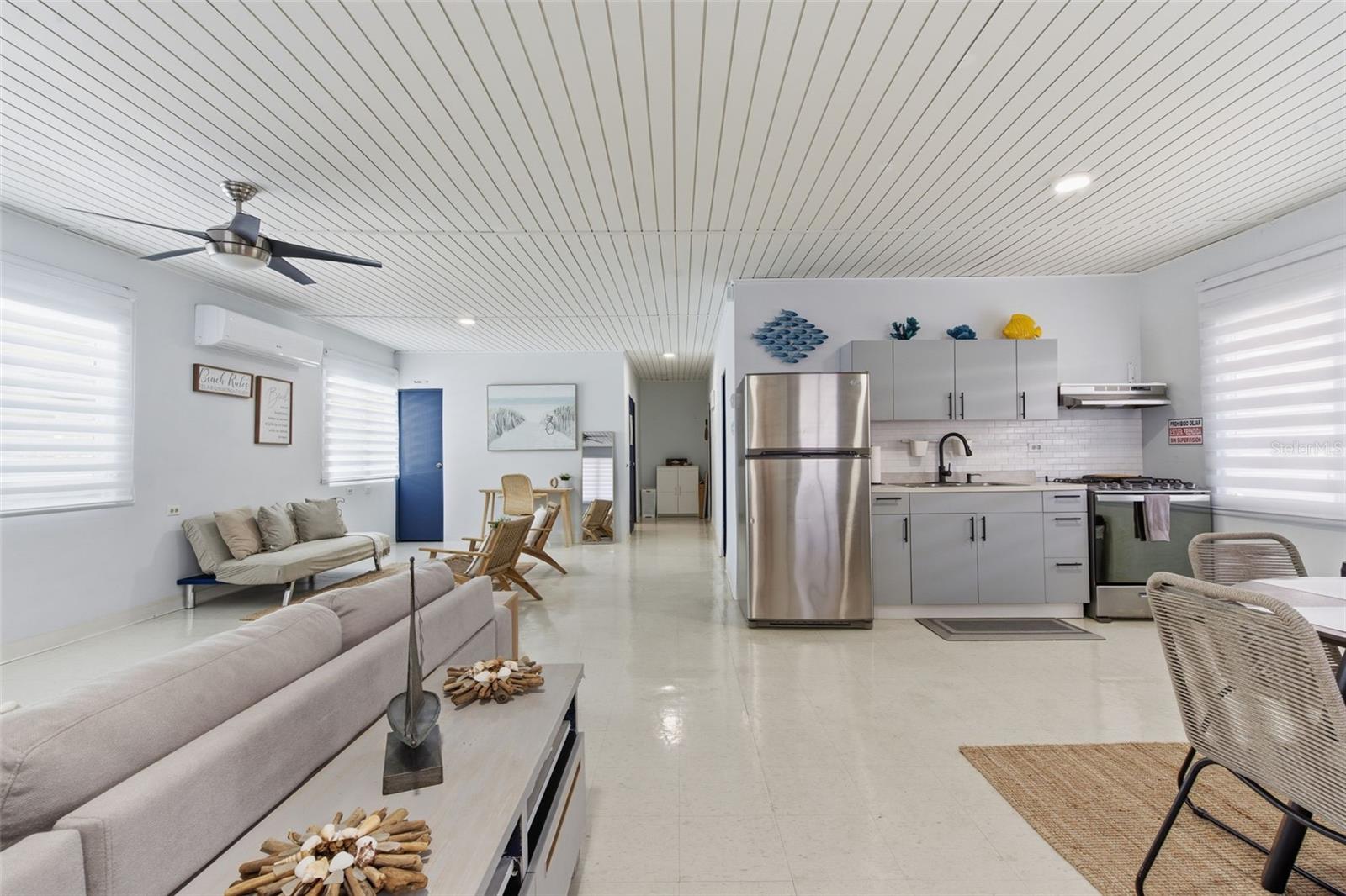 AA #35 SECTOR VILLA VERDE BO. PLAYA DE SALINAS