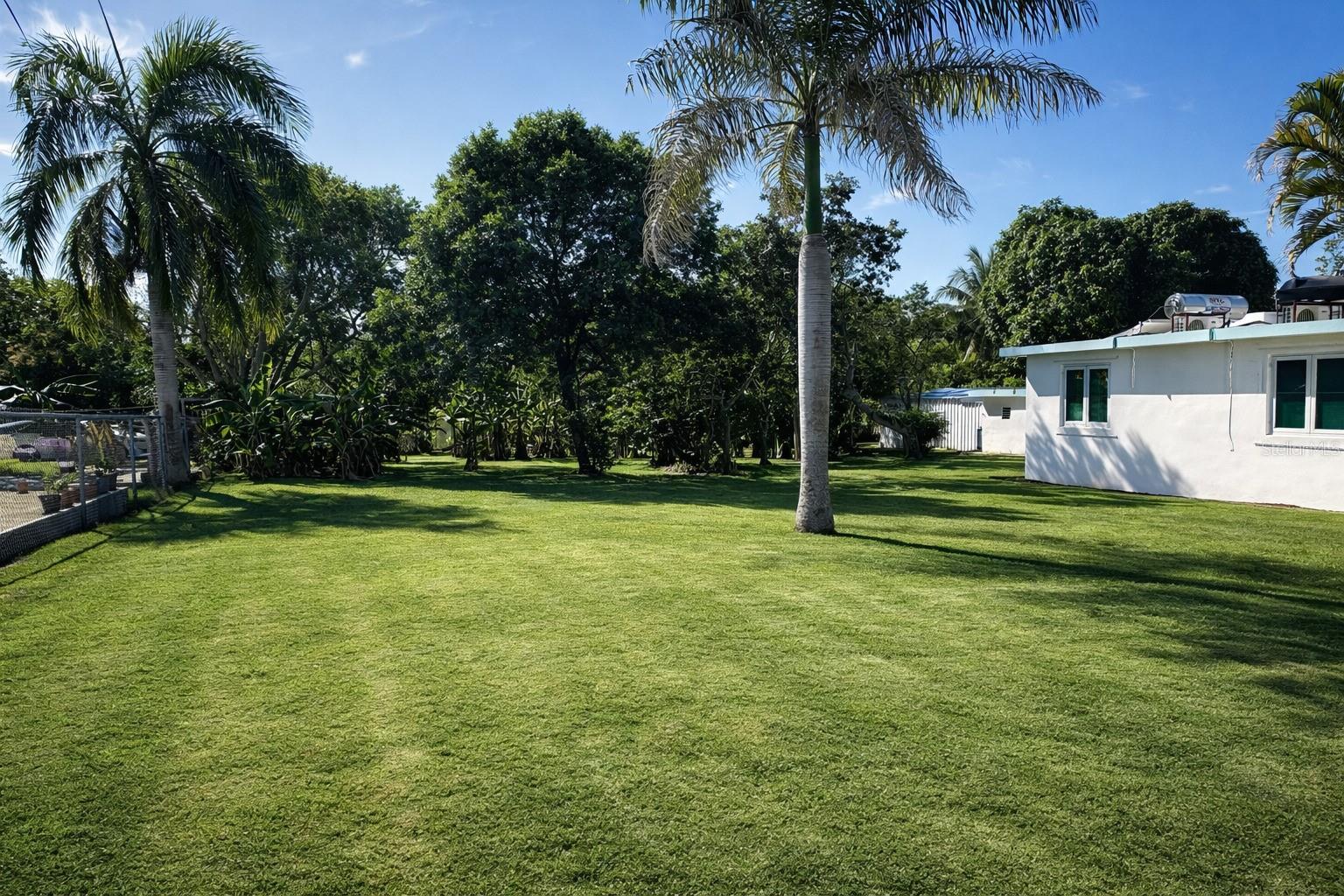 Carr. 483. Km 2.0 SAN ANTONIO