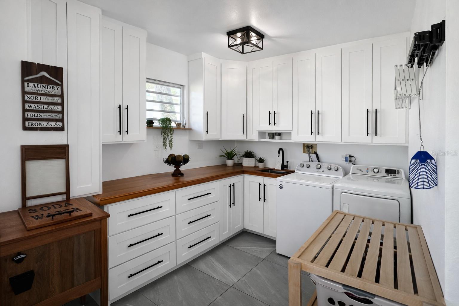 Carr. 483. Km 2.0 SAN ANTONIO