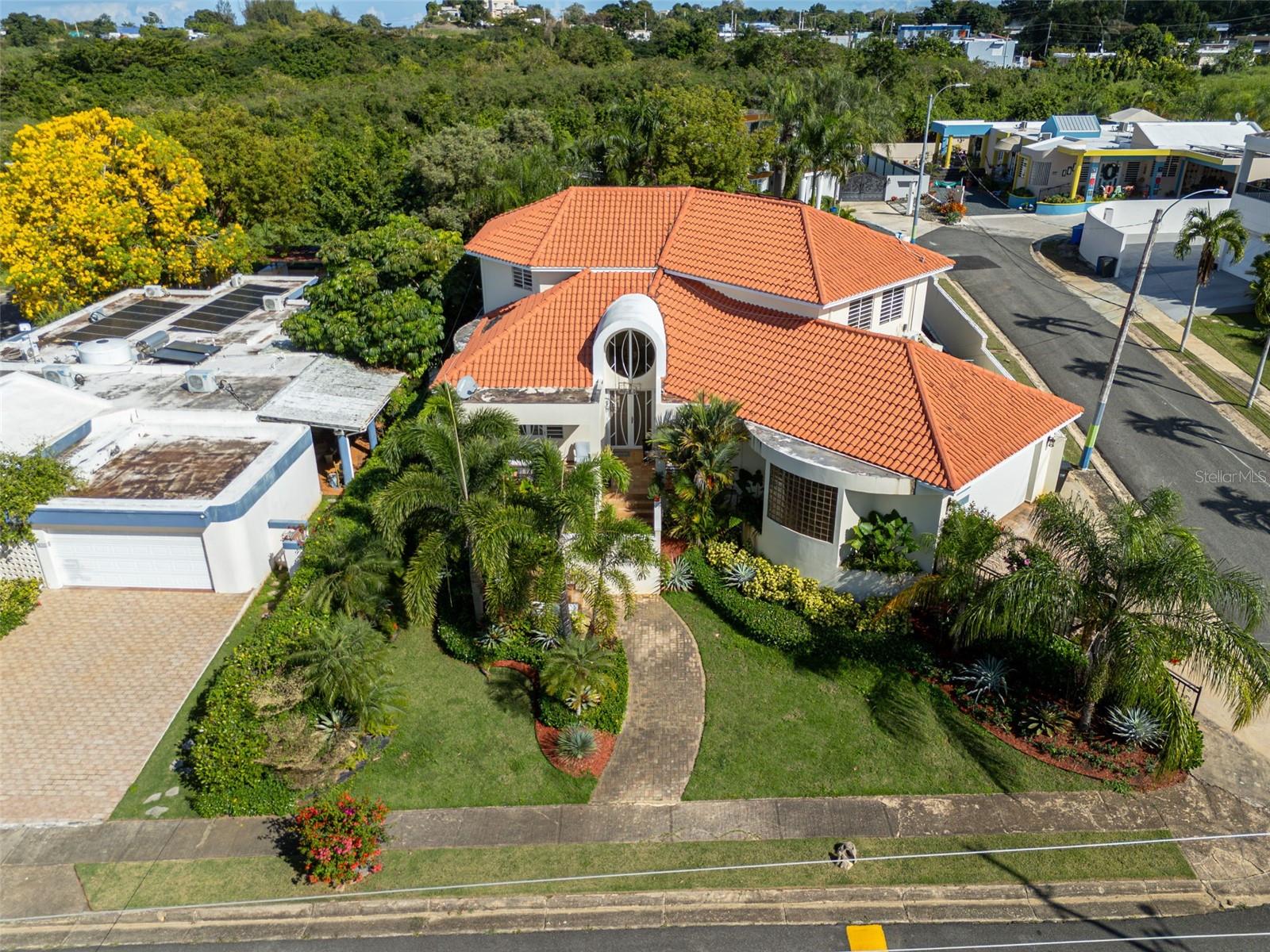 119 B-14 HACIENDAS DE CAMUY