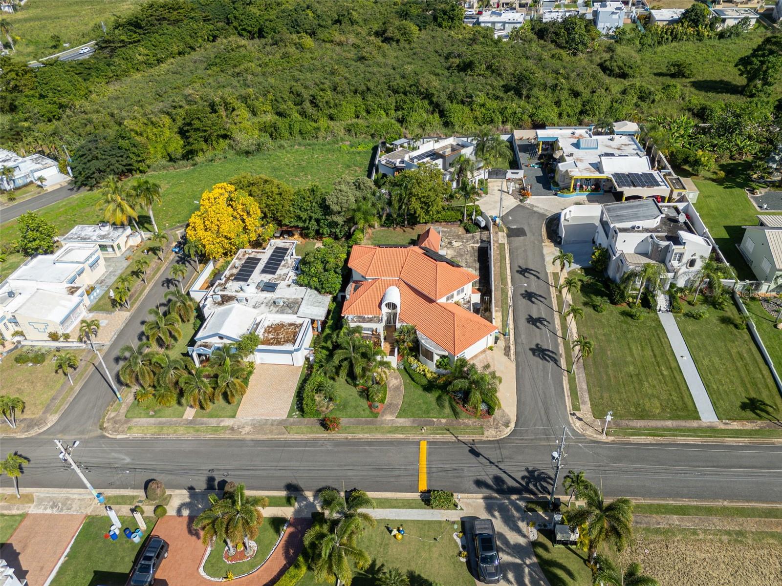 119 B-14 HACIENDAS DE CAMUY