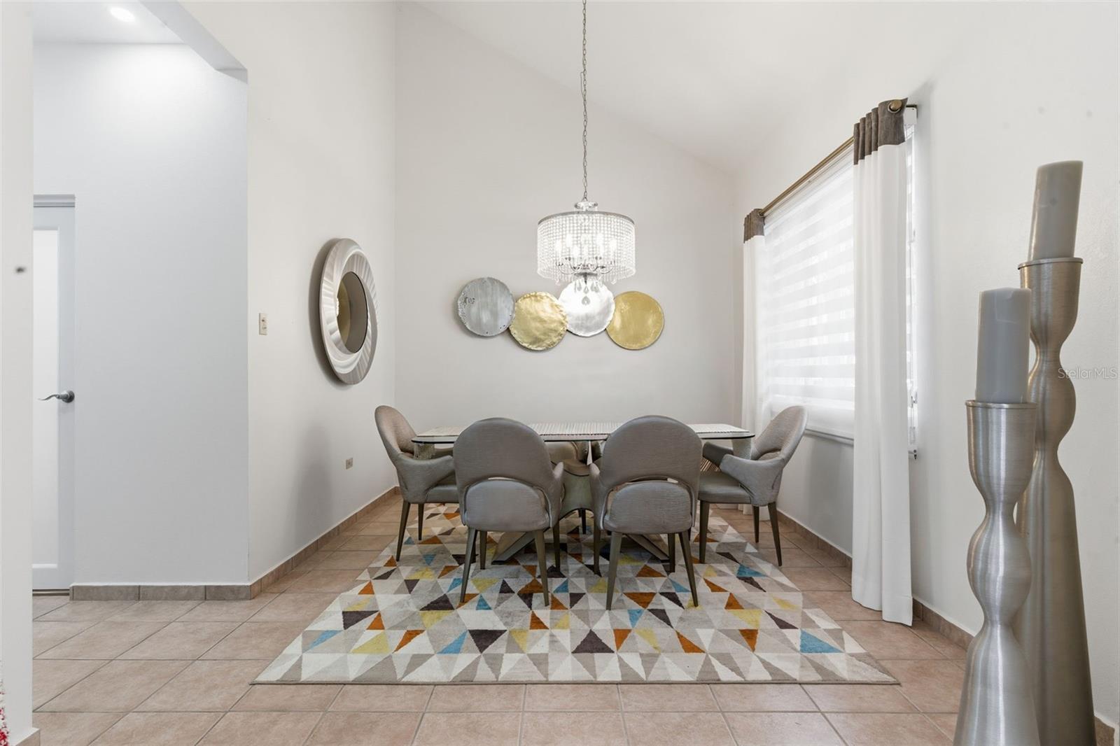 119 B-14 HACIENDAS DE CAMUY