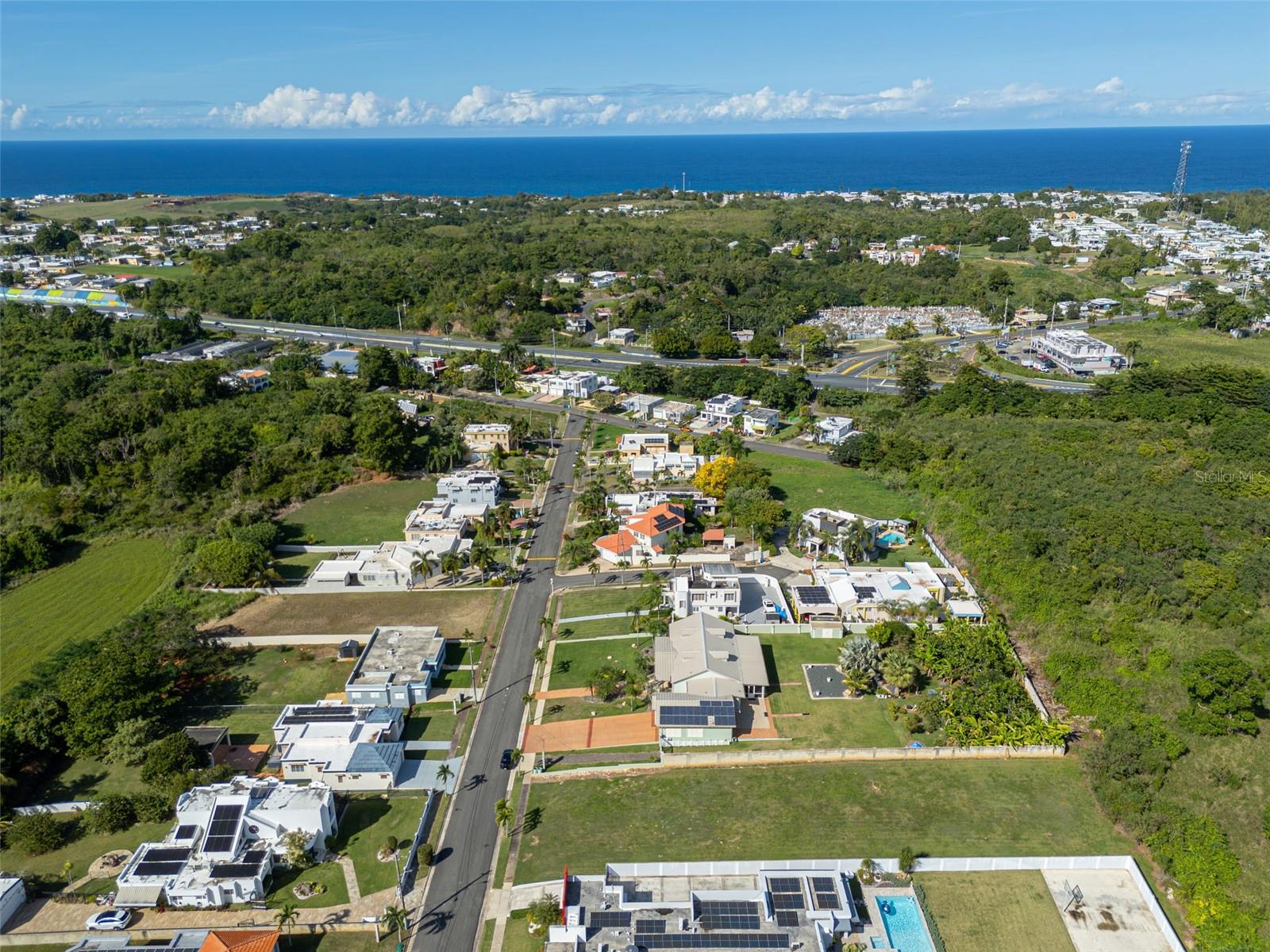 119 B-14 HACIENDAS DE CAMUY