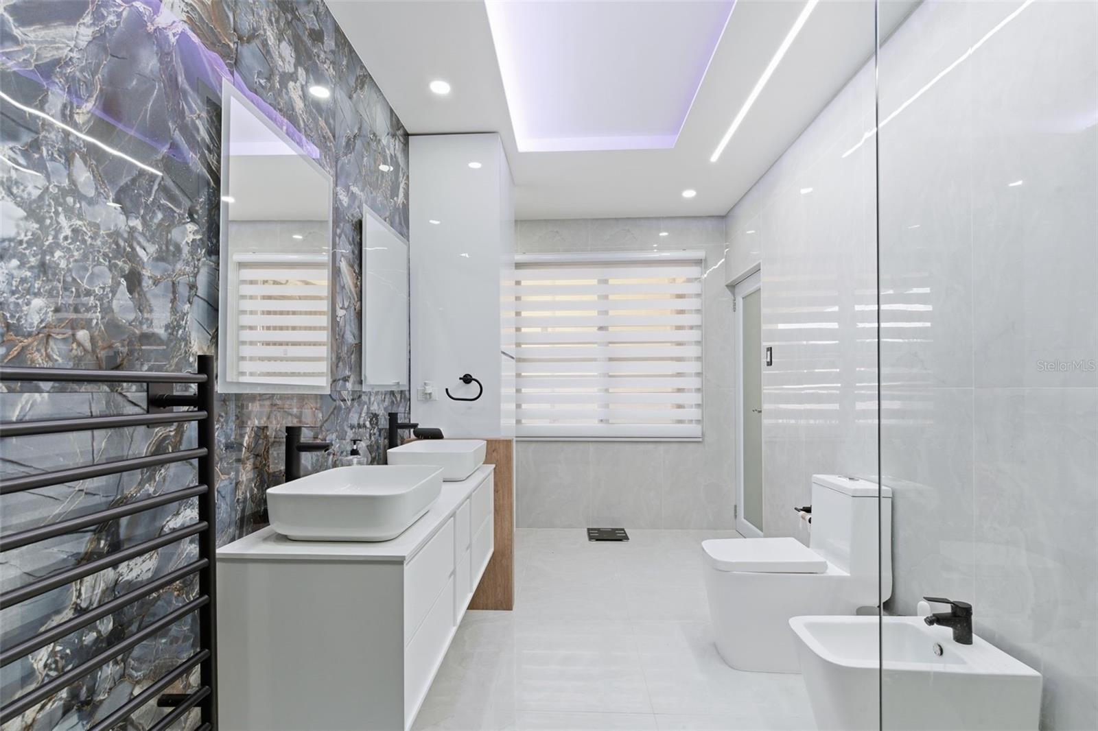 119 B-14 HACIENDAS DE CAMUY