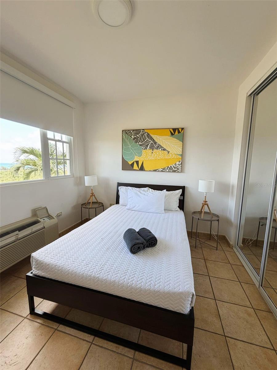 COSTA REAL, Calle #7, Unidad B 201