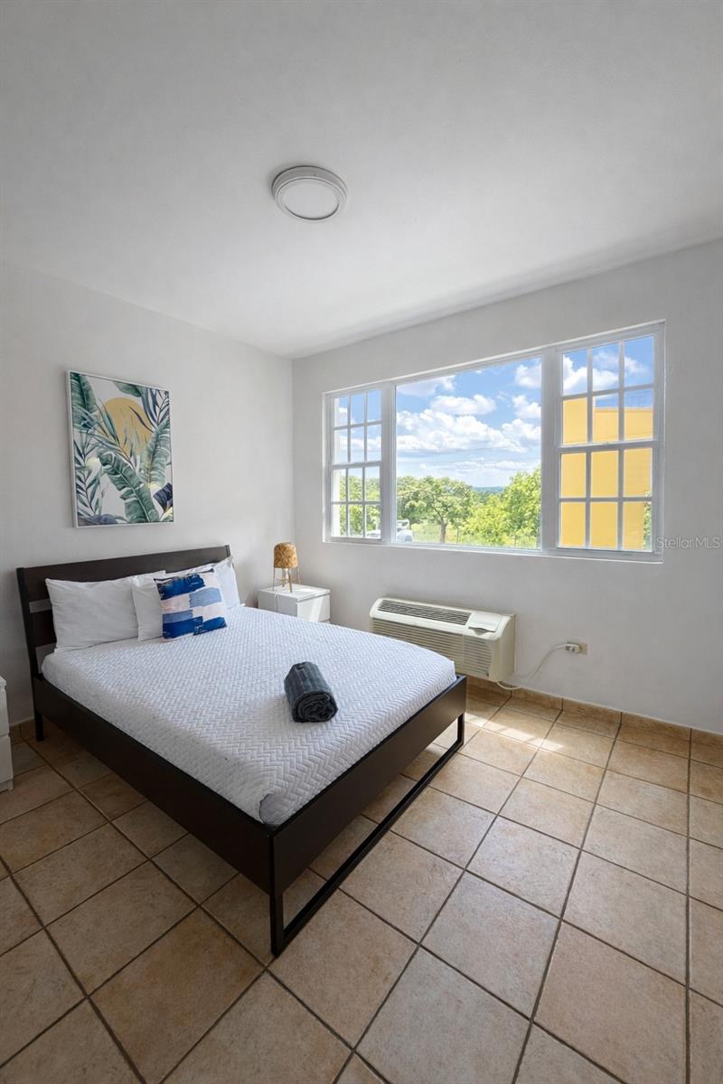 COSTA REAL, Calle #7, Unidad B 201