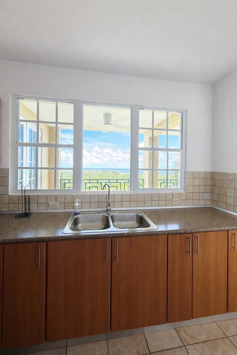 COSTA REAL, Calle #7, Unidad B 201