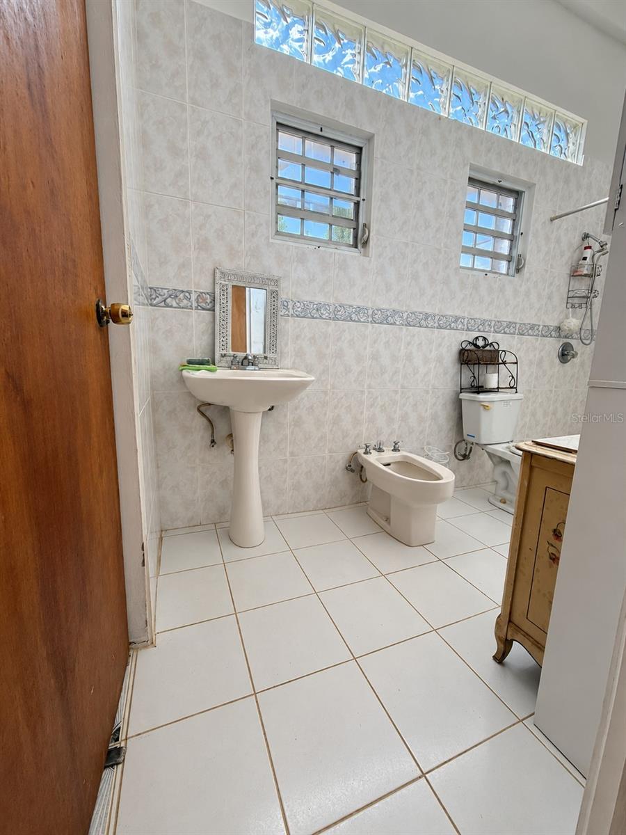 16 VILLA BORINQUEN #556