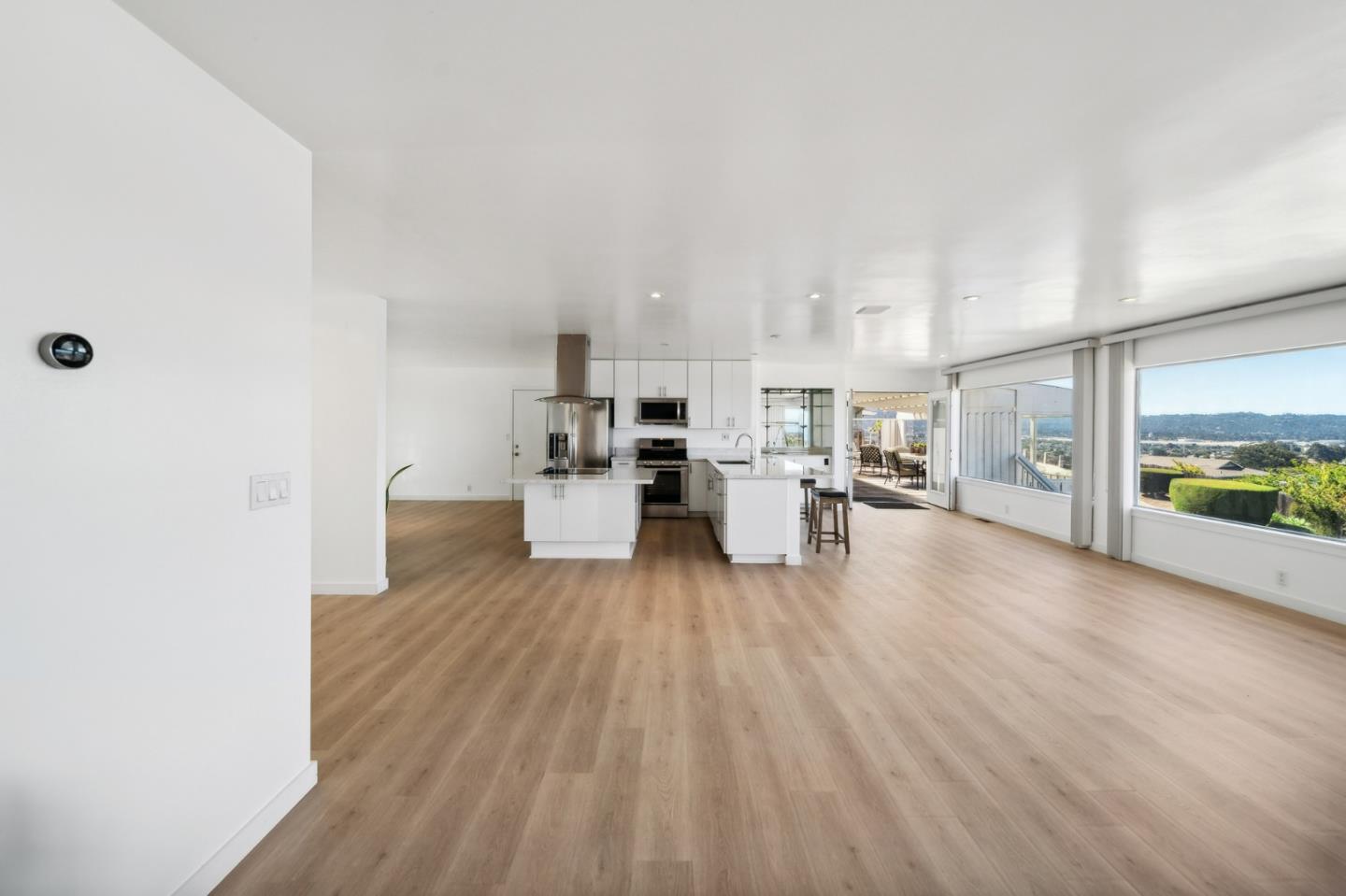 1346 Skyview DR