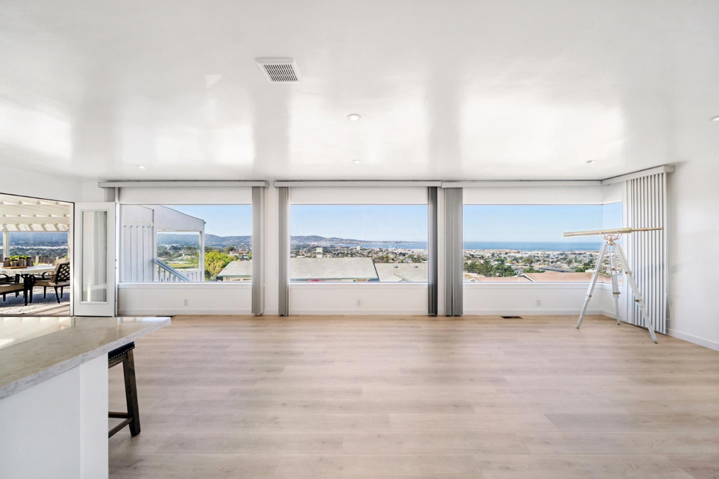 1346 Skyview DR