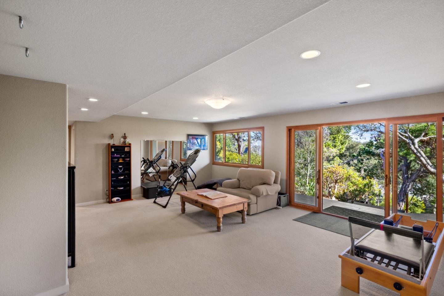 731 Dry Creek RD