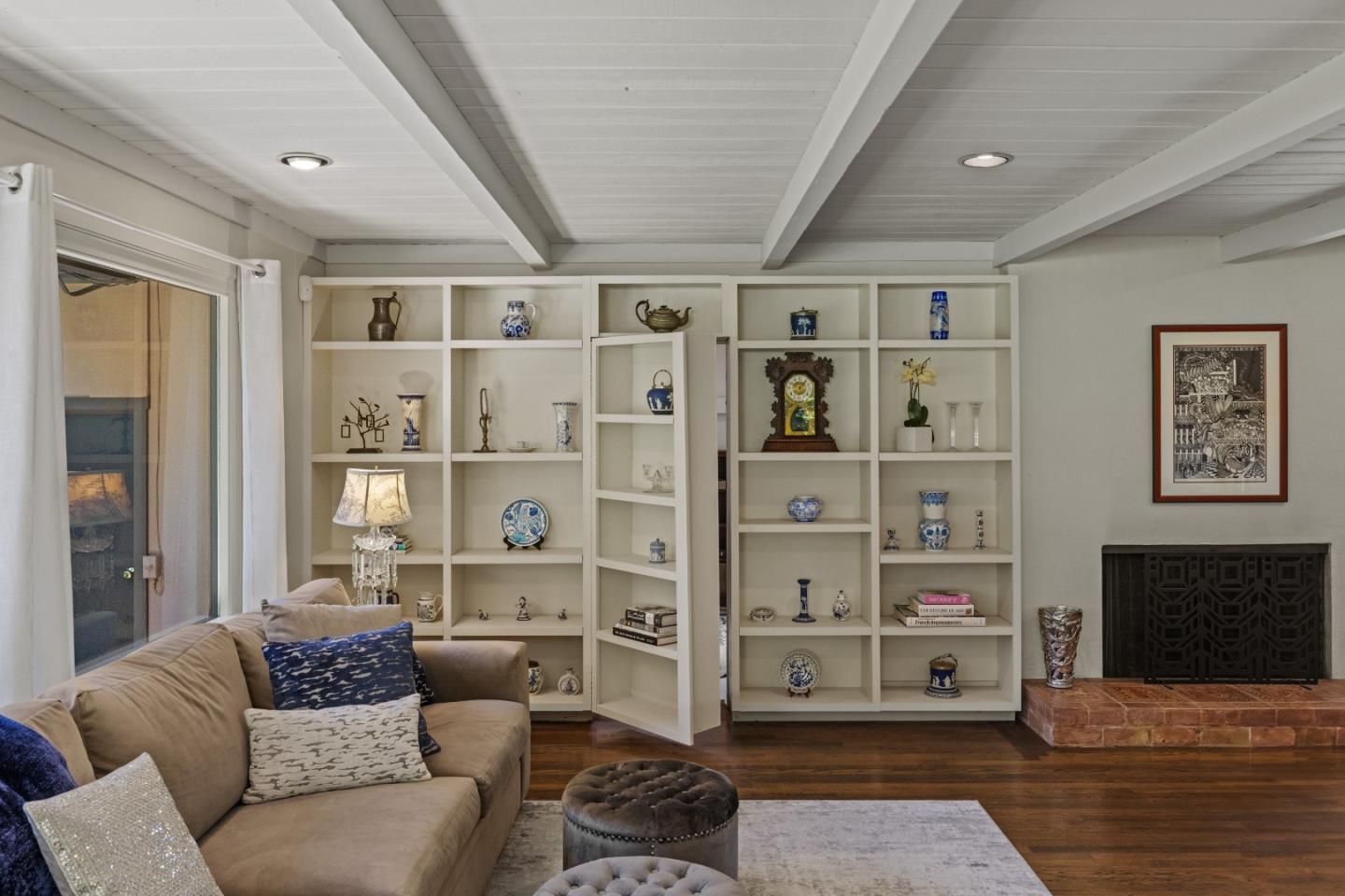 3483 Ocean AVE
