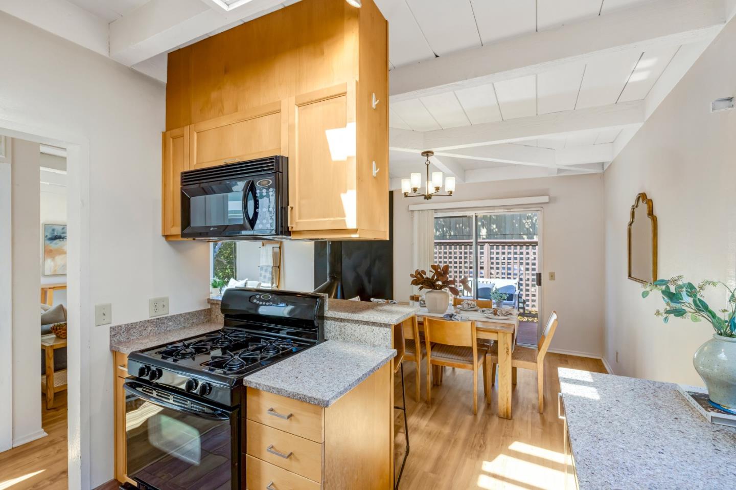 229 7th Street