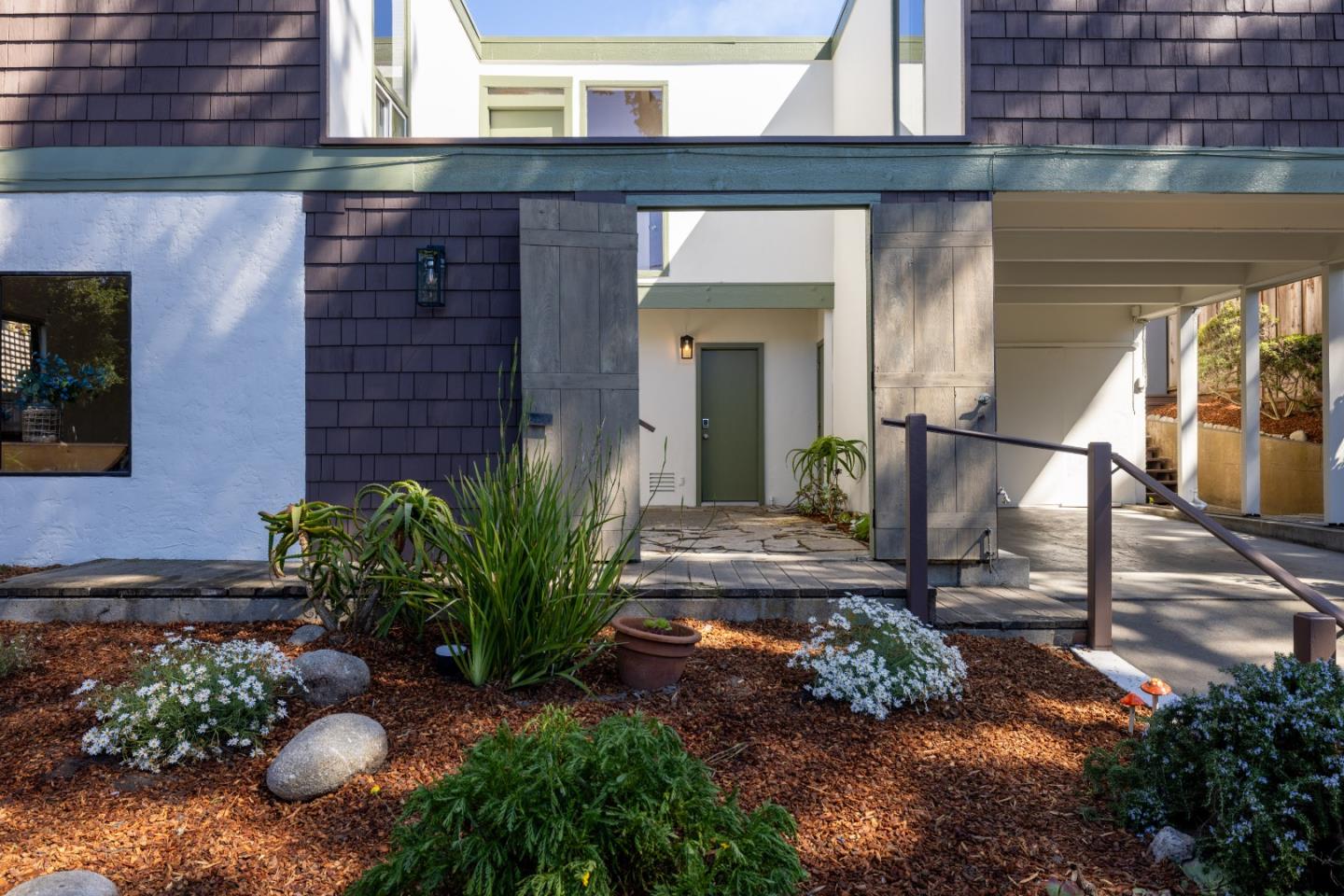 229 7th Street