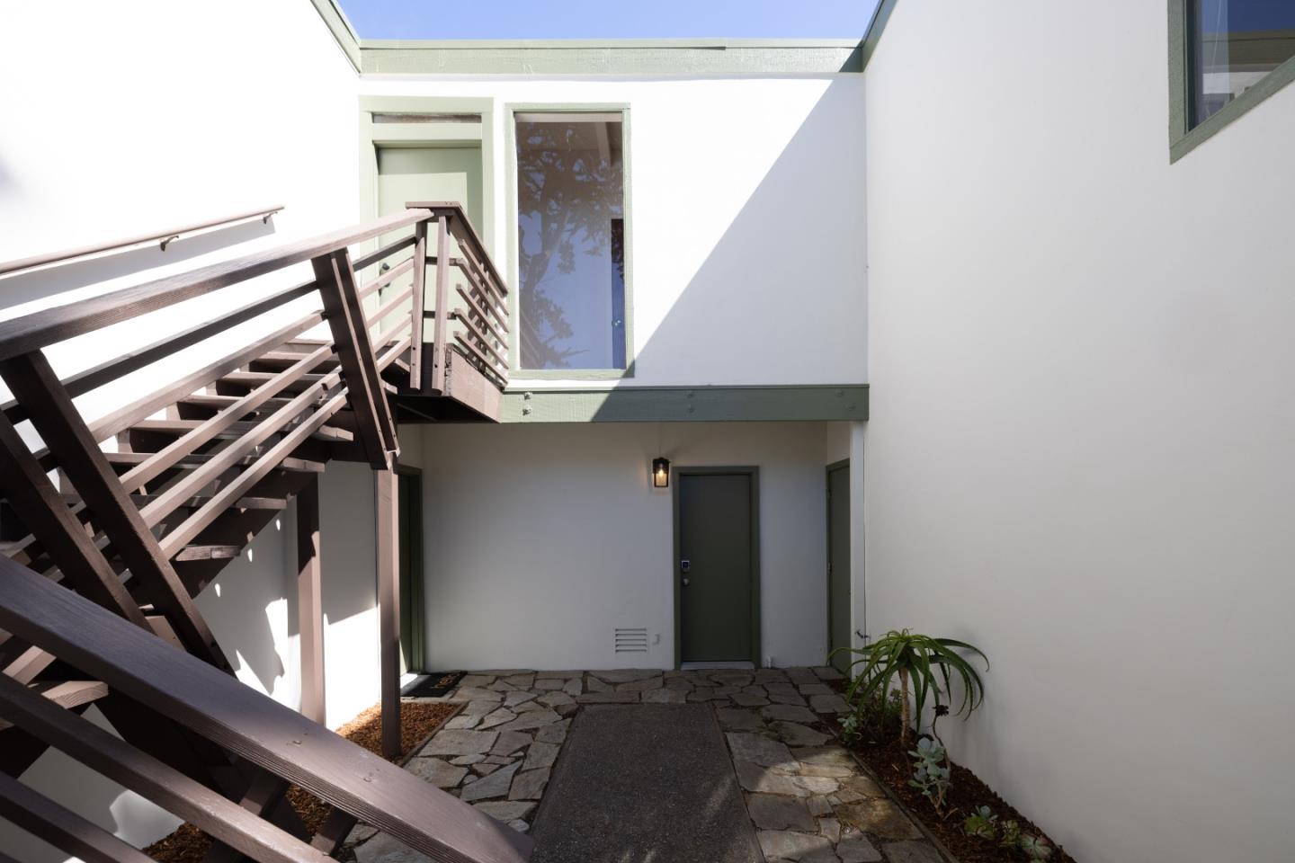 229 7th Street