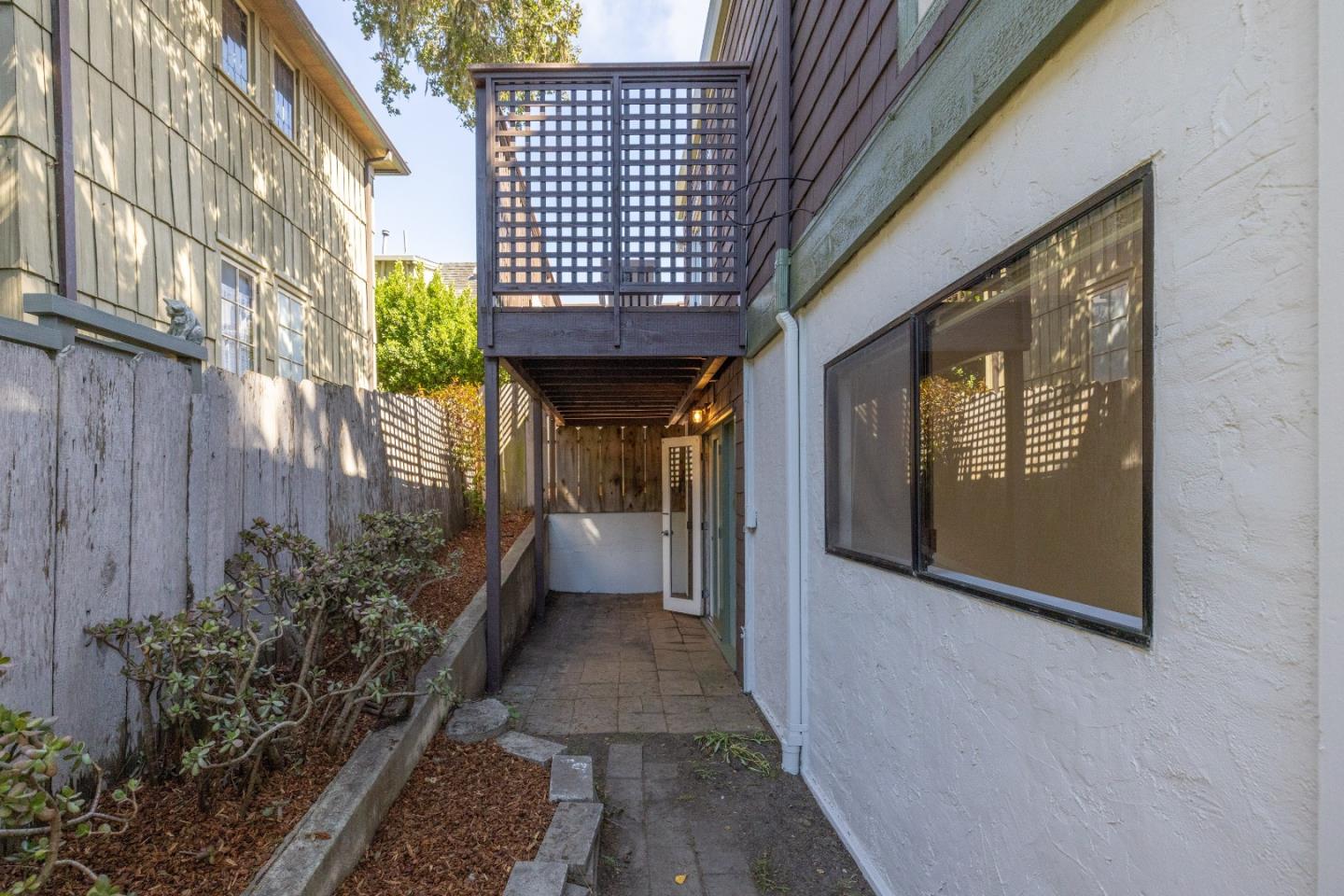 229 7th Street
