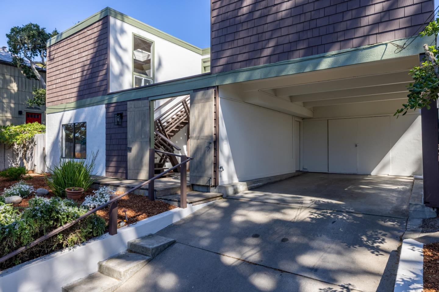 229 7th Street