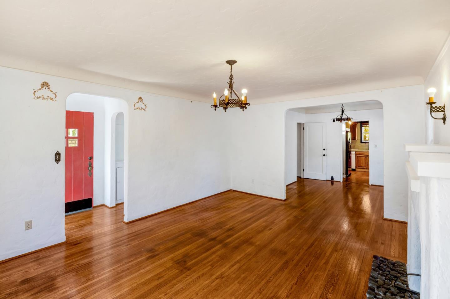 638 Eardley Avenue