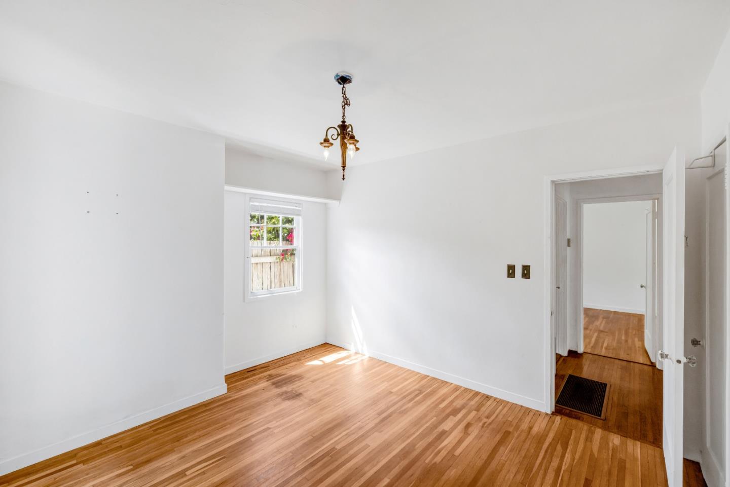 638 Eardley Avenue
