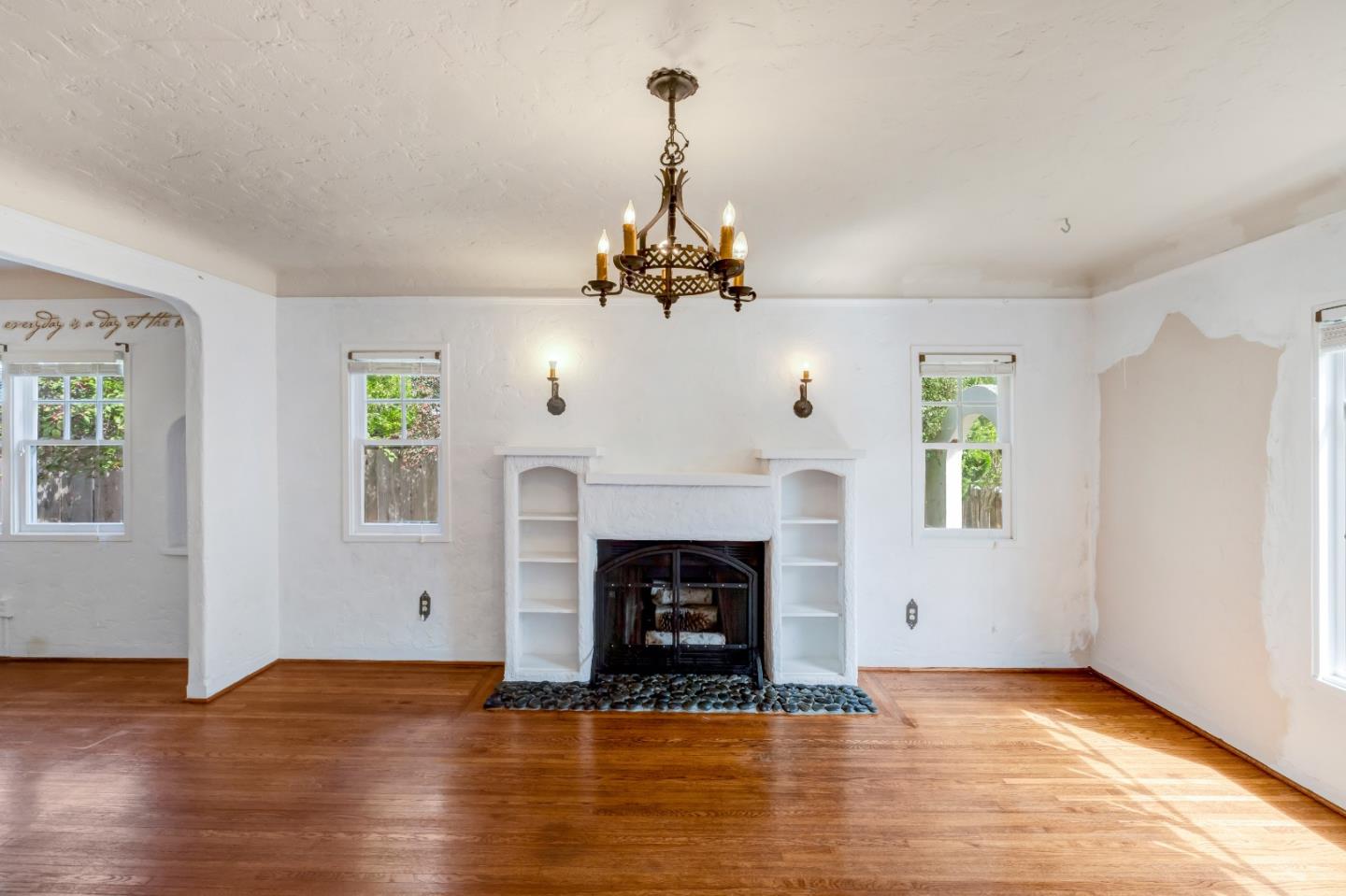 638 Eardley Avenue