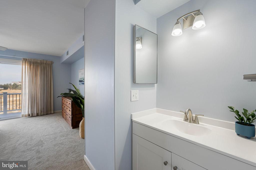 40123 SEASIDE DRIVE 18