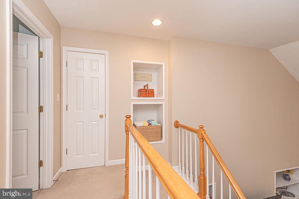 145 OCTOBER GLORY AVENUE