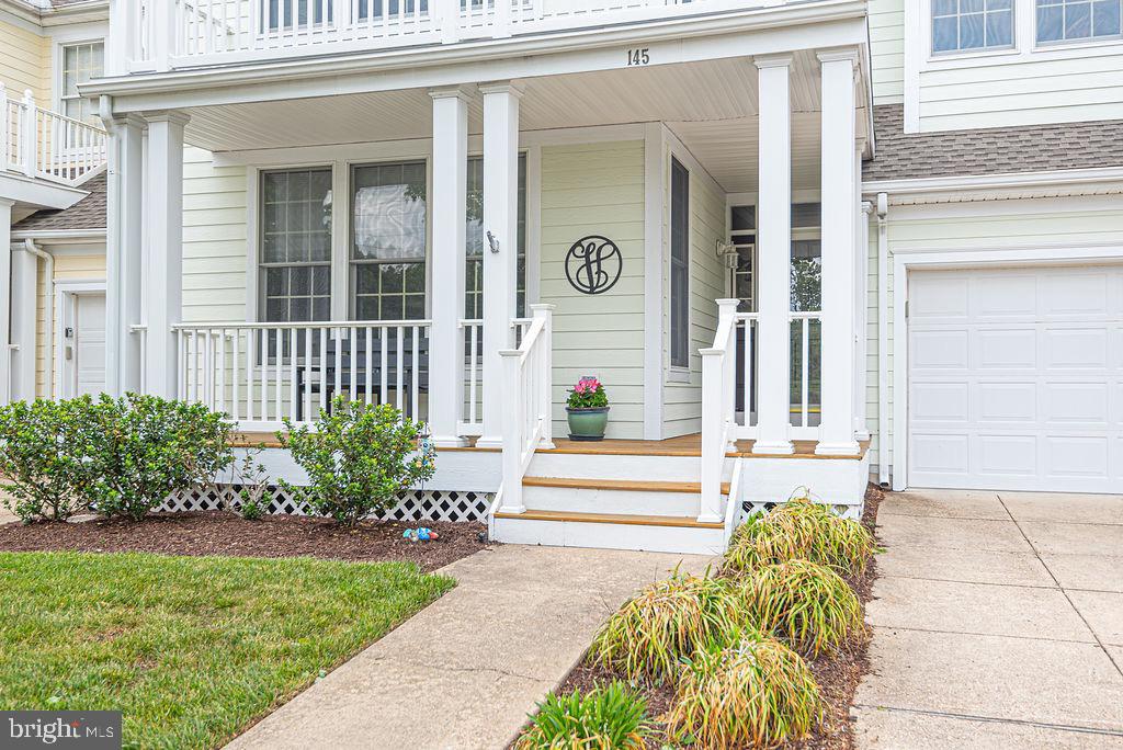 145 OCTOBER GLORY AVENUE