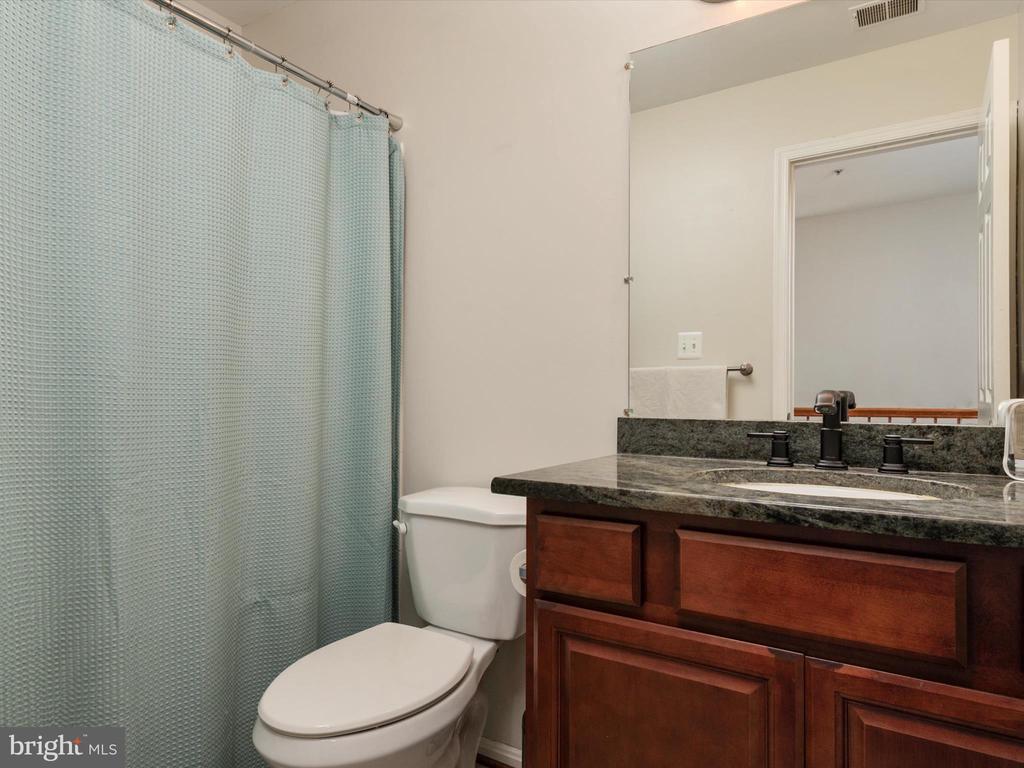 2500 ORCHARD KNOLL WAY