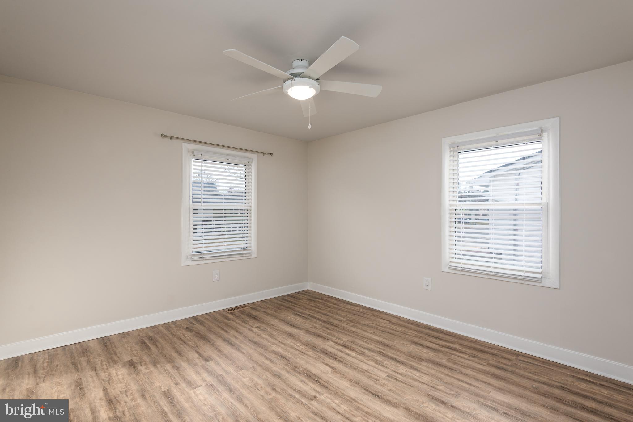 724 CHAPELGATE DRIVE