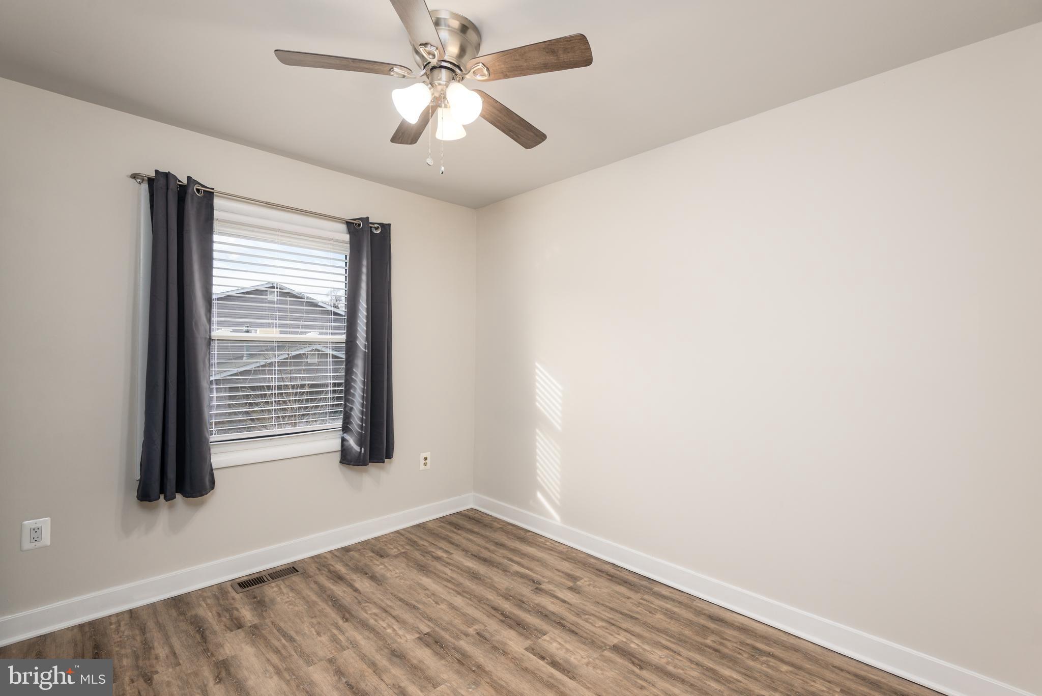 724 CHAPELGATE DRIVE