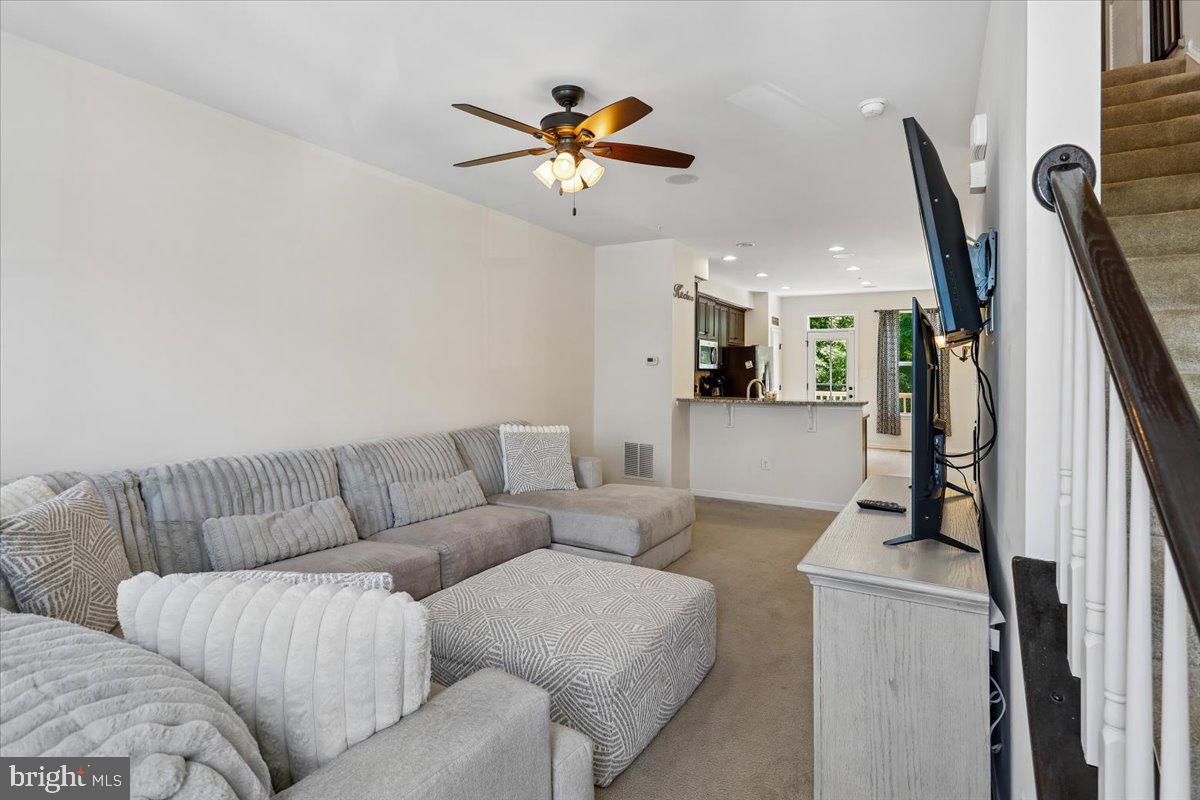 404 WILLOW BEND DRIVE