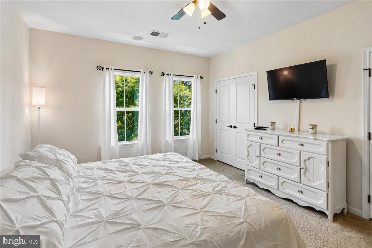 404 WILLOW BEND DRIVE
