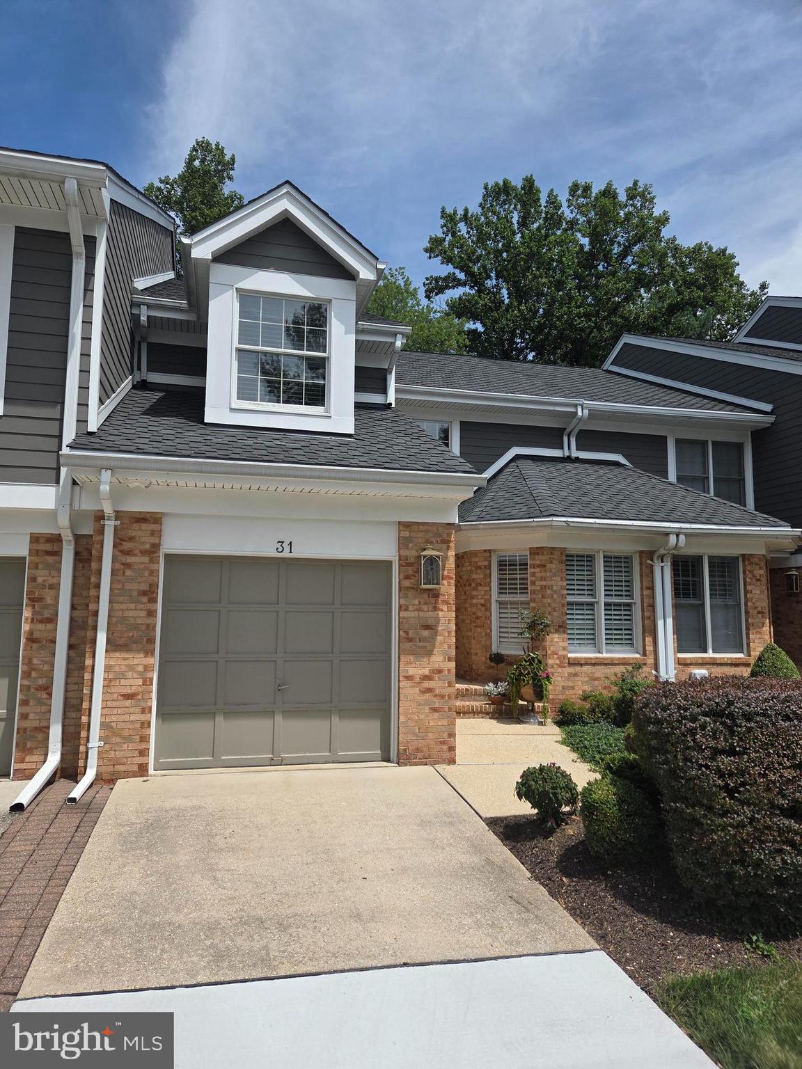 31 RAISIN TREE CIRCLE